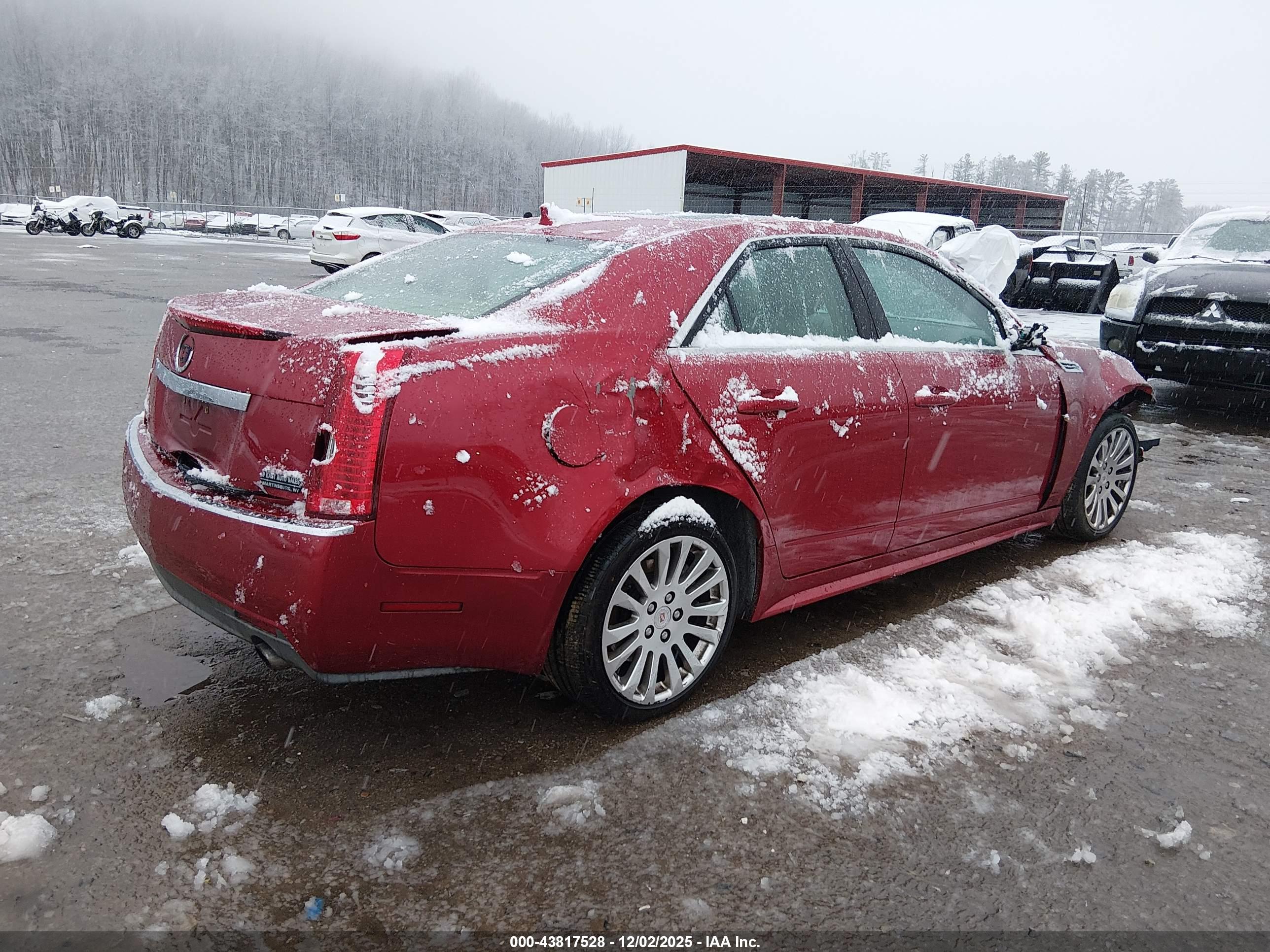 CADILLAC CTS image 4