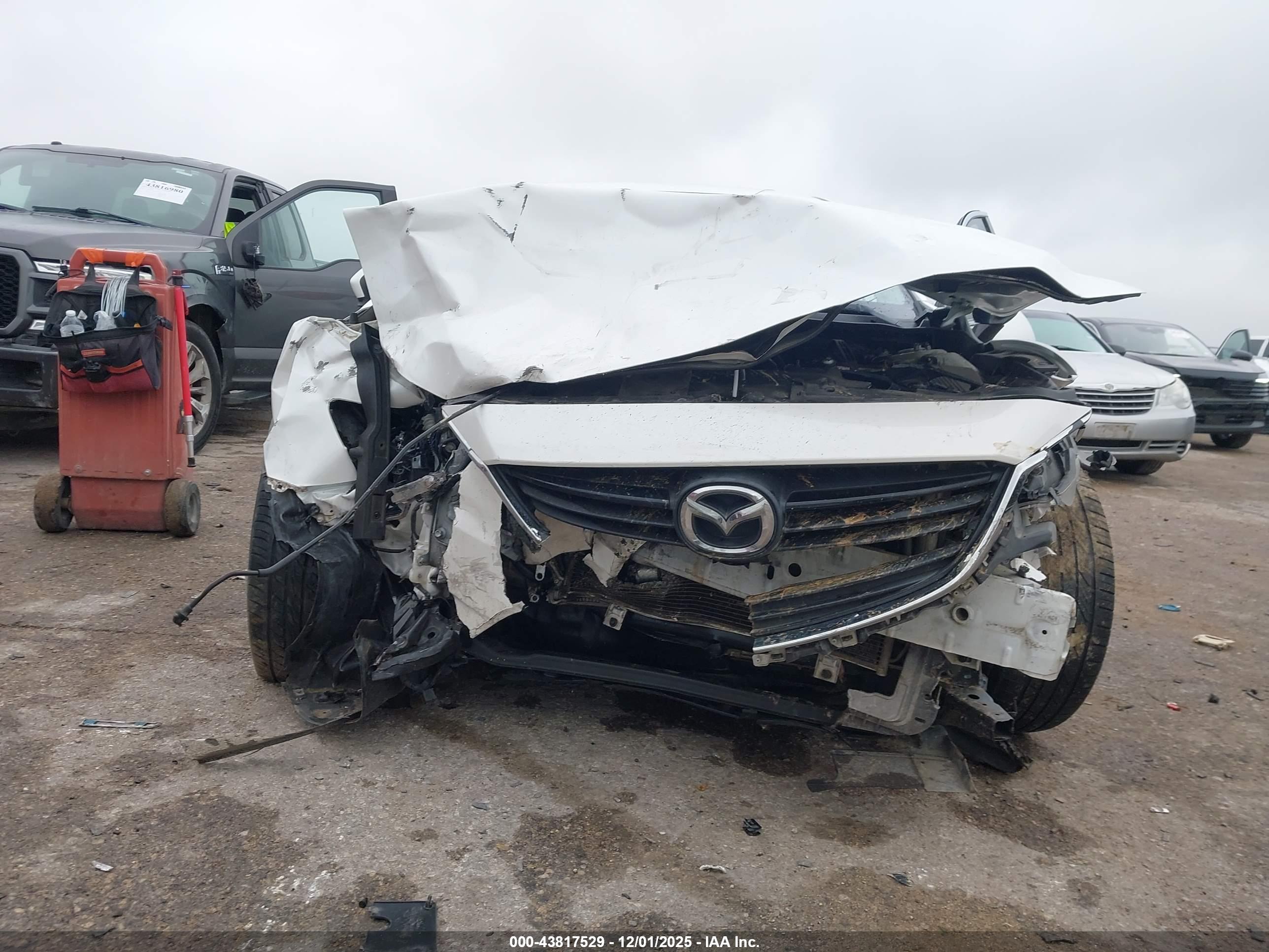 MAZDA MAZDA6 image 6