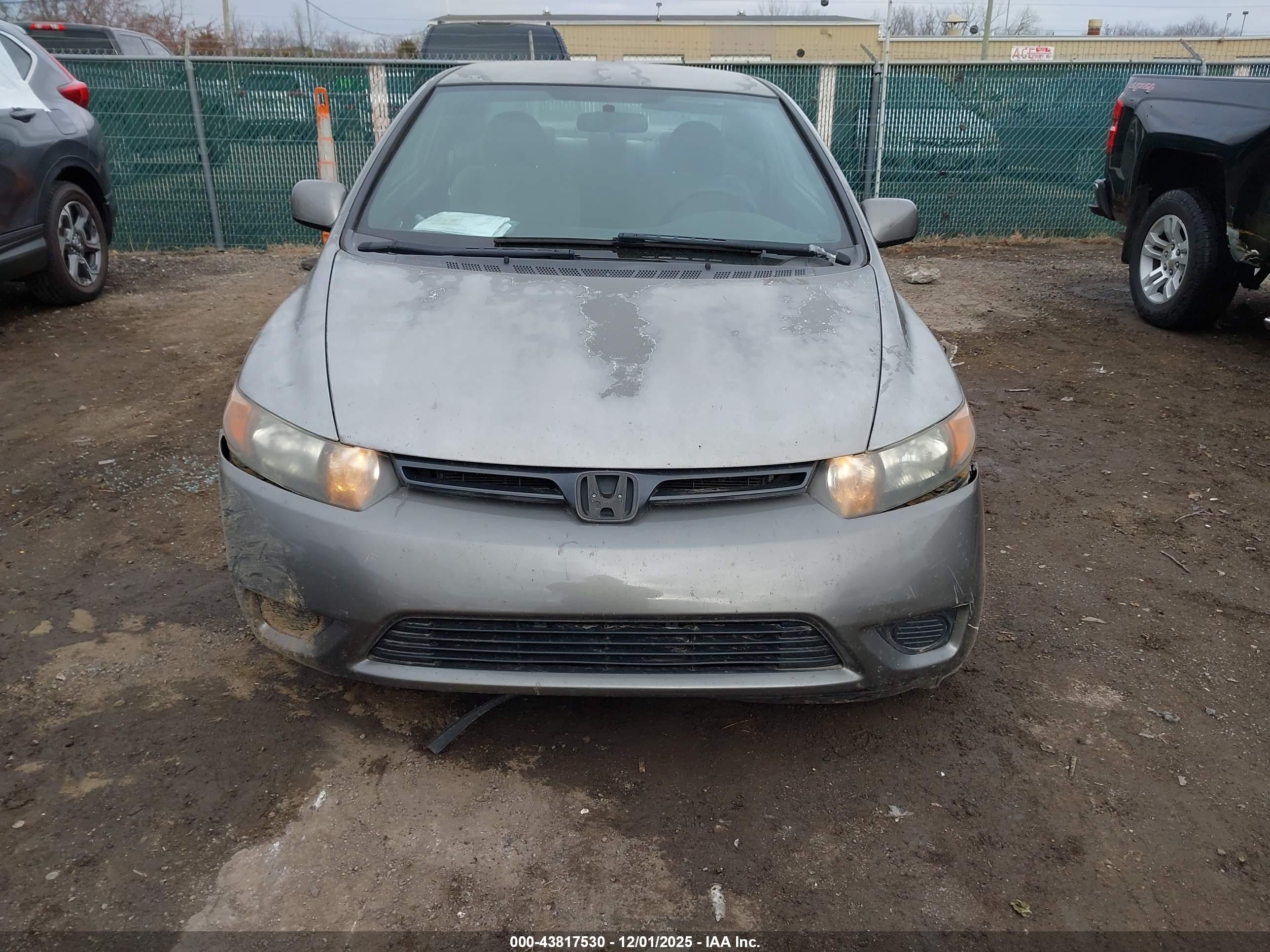 HONDA CIVIC image 6