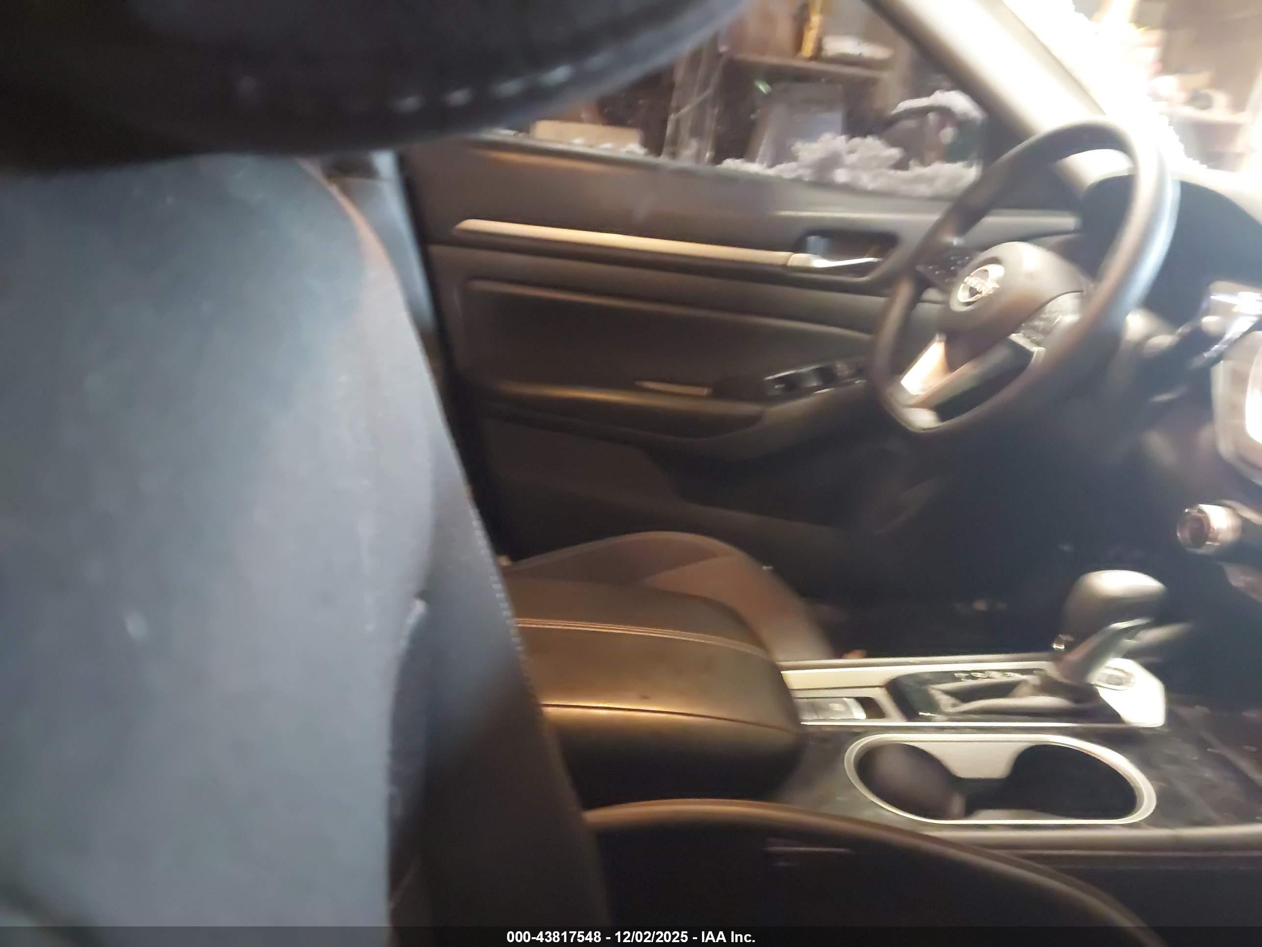 NISSAN ALTIMA image 5