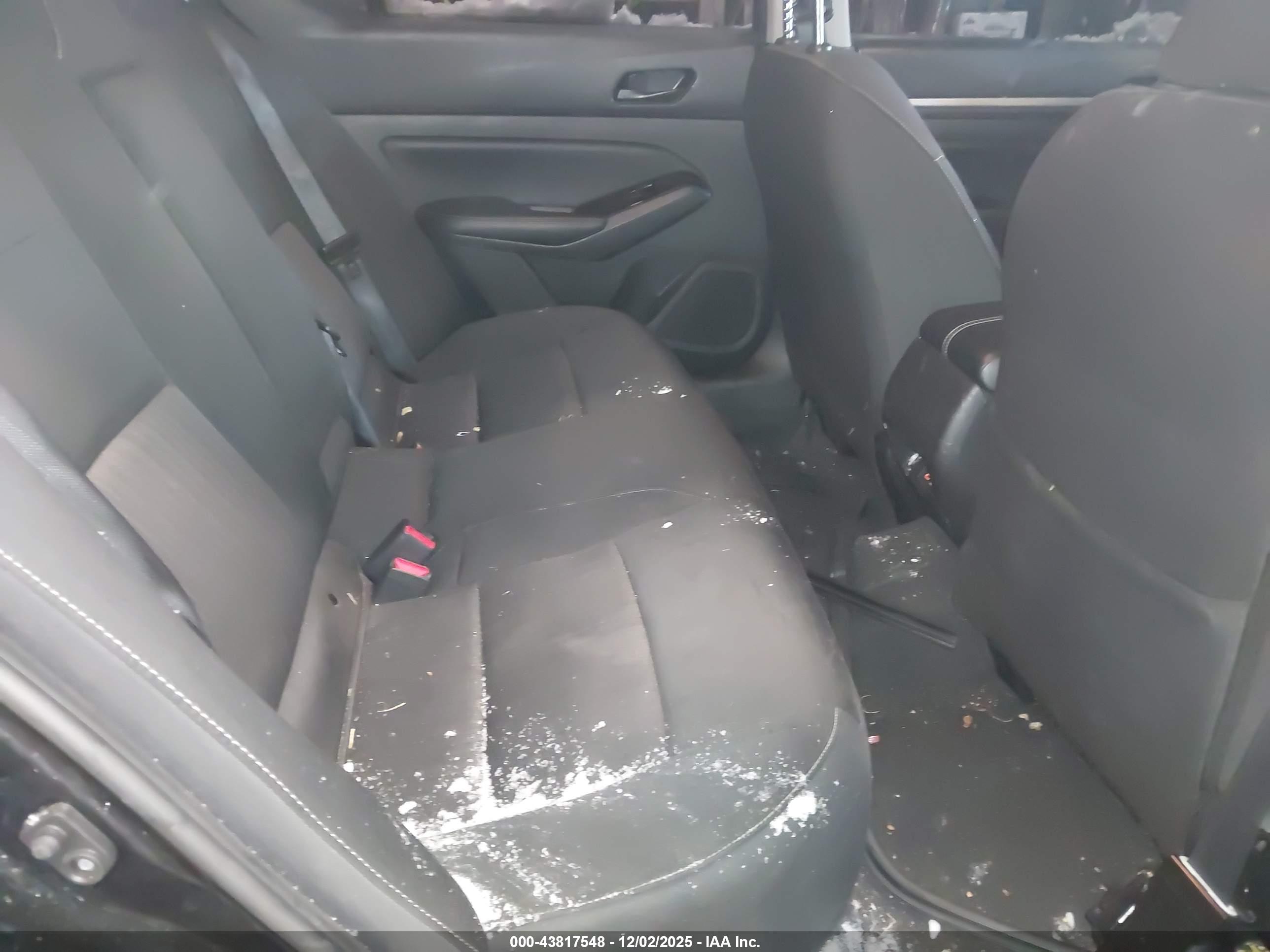 NISSAN ALTIMA image 8