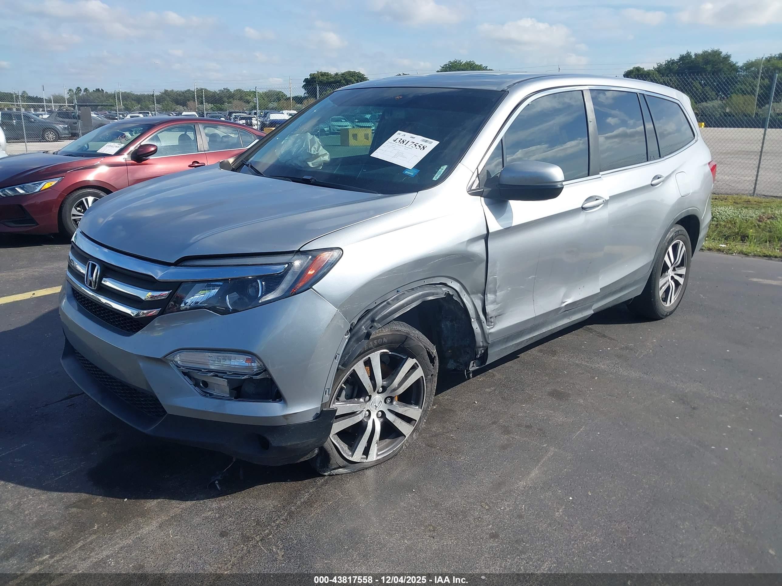 HONDA PILOT image 2
