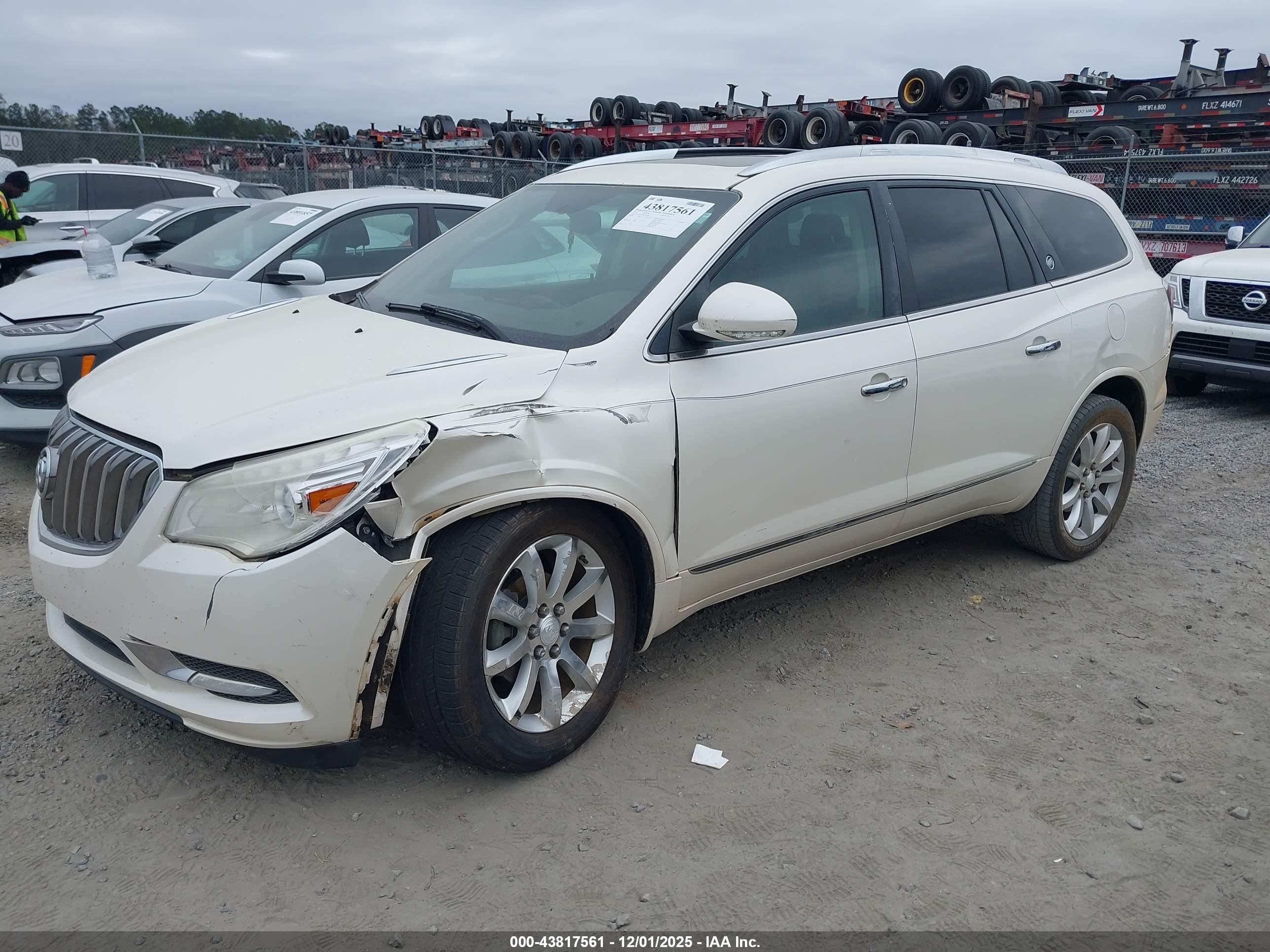 BUICK ENCLAVE image 2