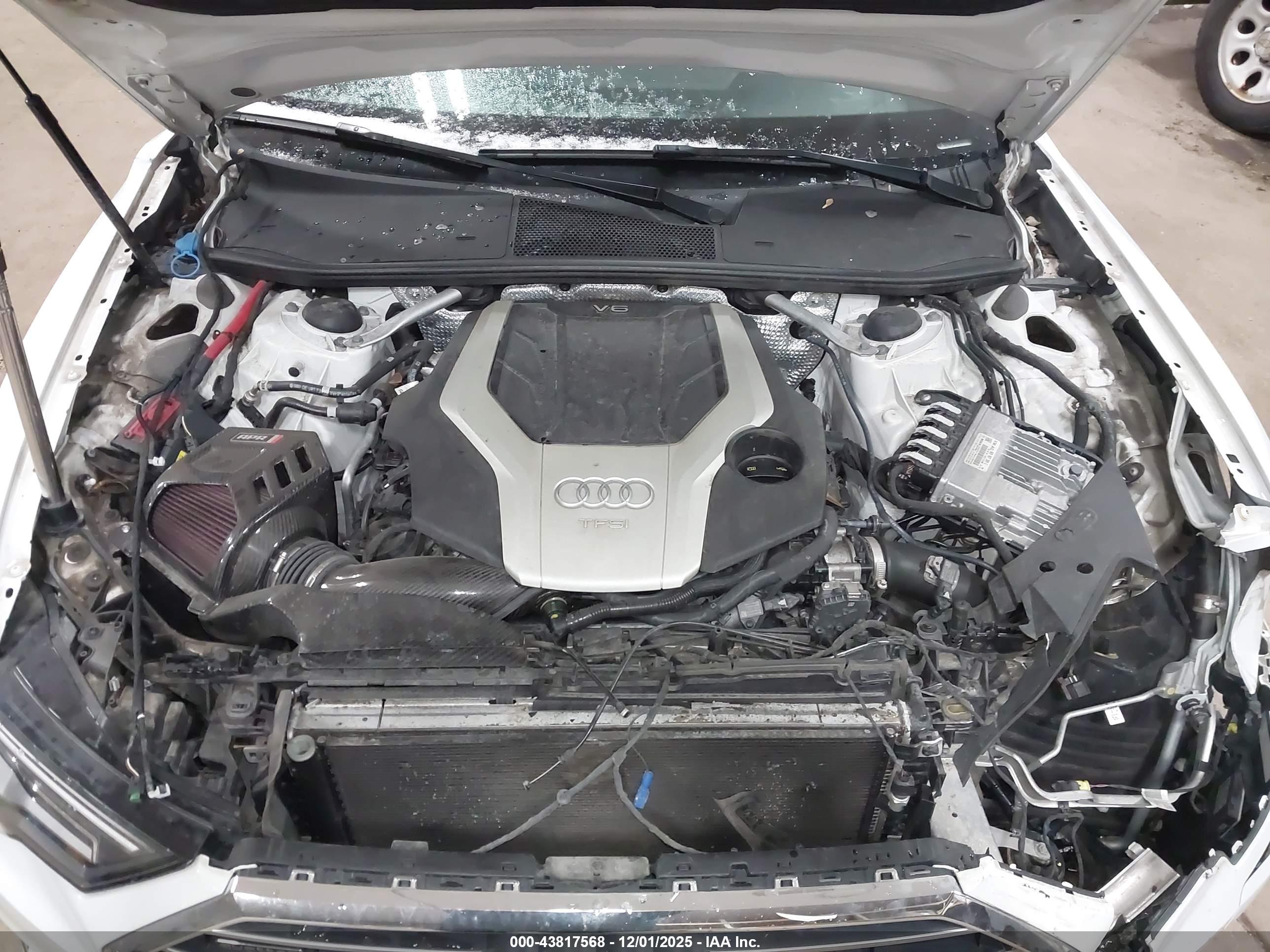 AUDI A6 image 10