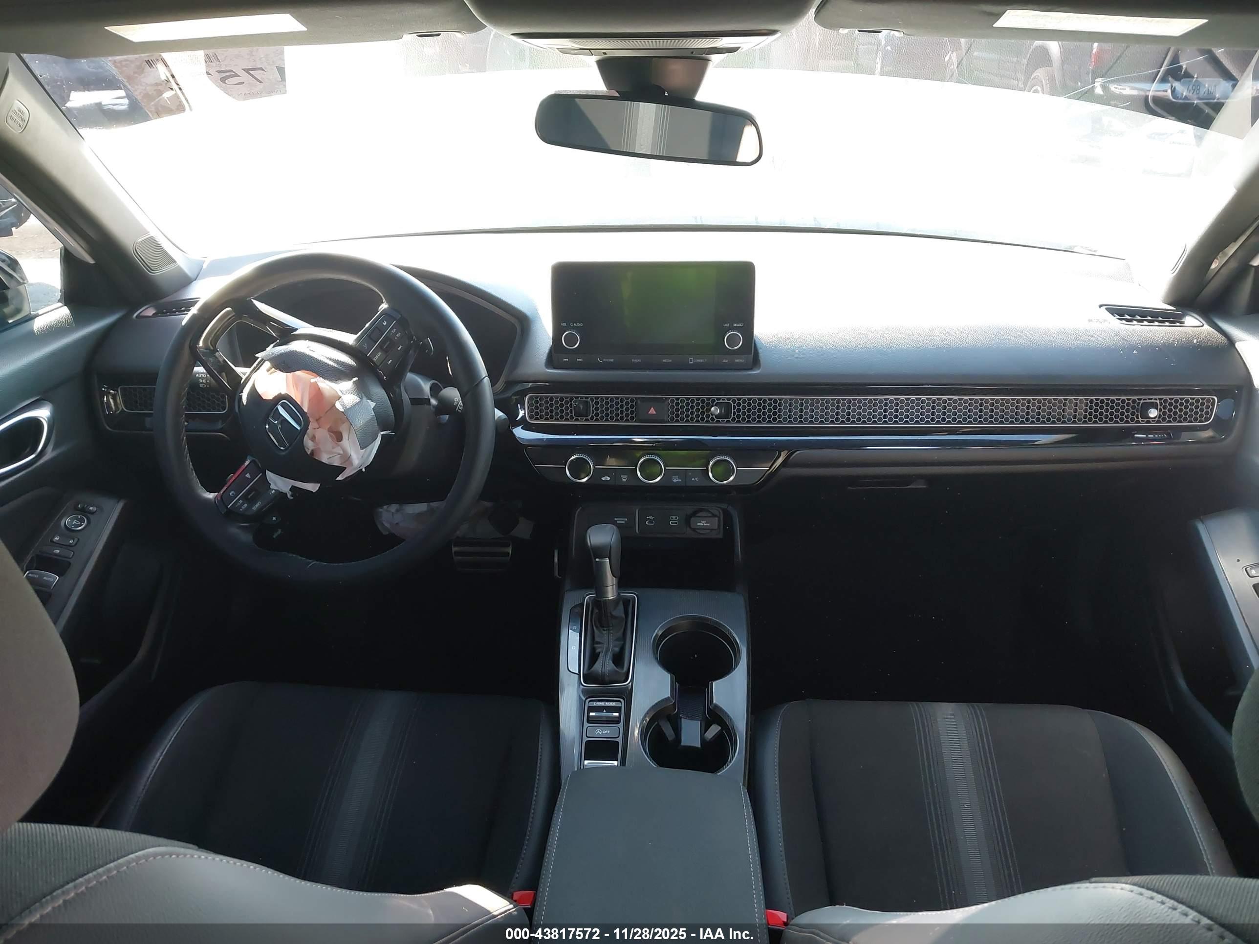 HONDA CIVIC image 5