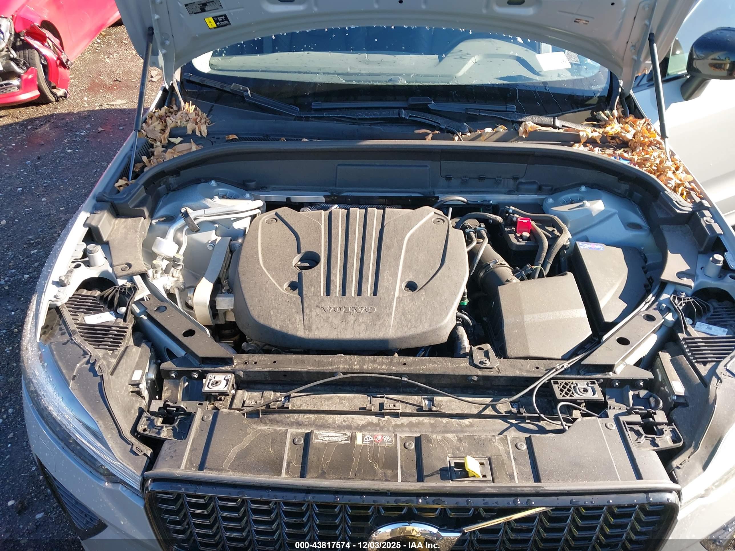 VOLVO XC60 image 10