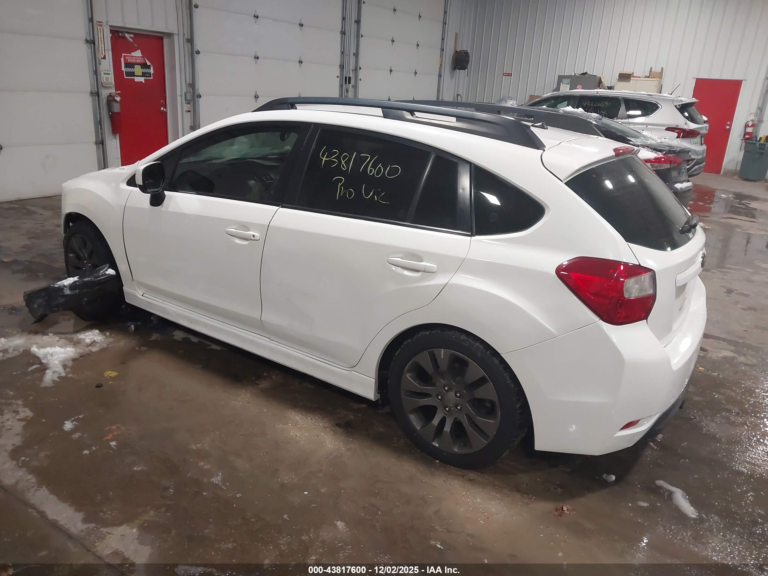 SUBARU IMPREZA image 3