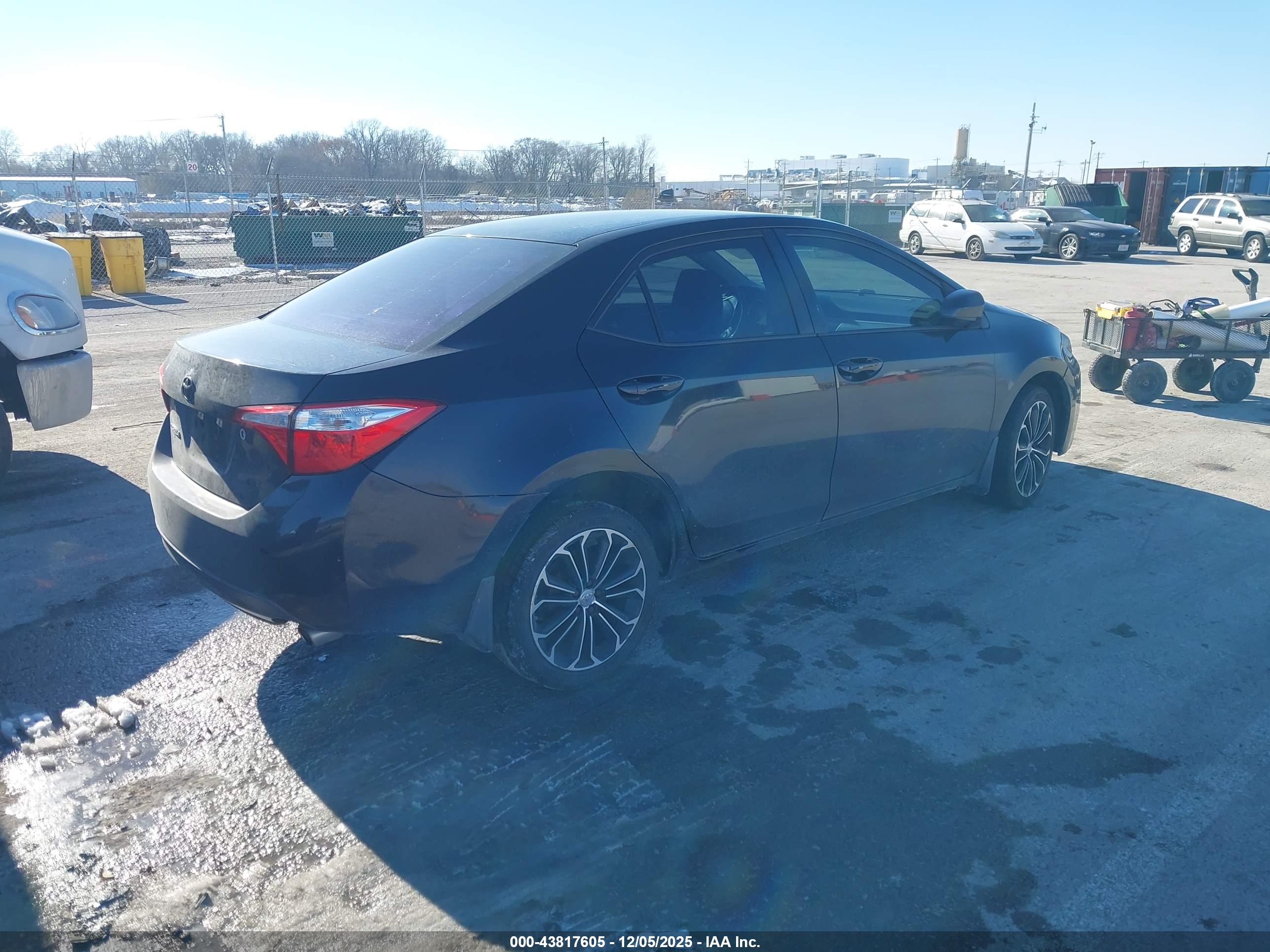 TOYOTA COROLLA image 4
