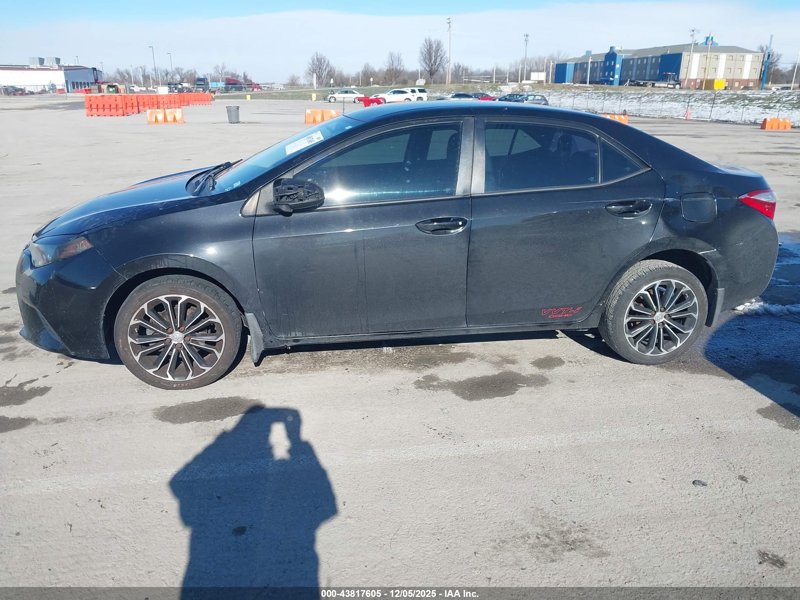 TOYOTA COROLLA image 6