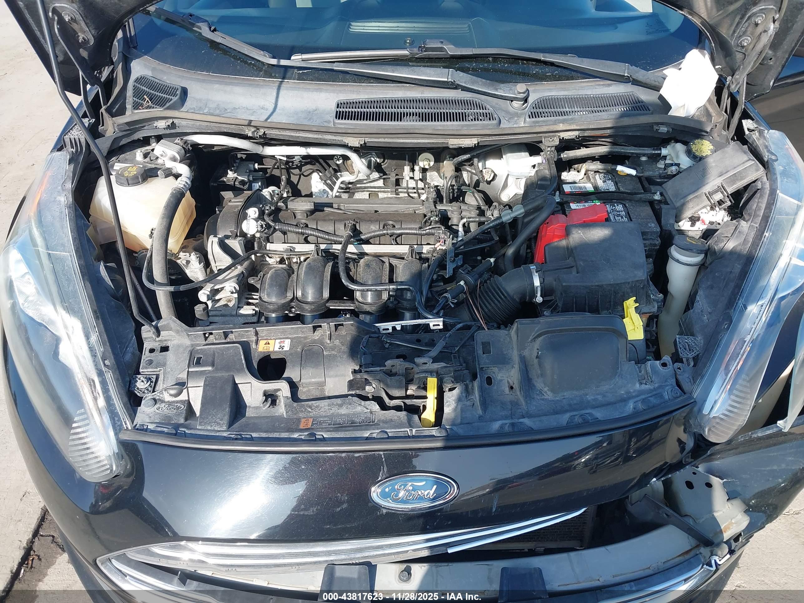 FORD FIESTA image 10