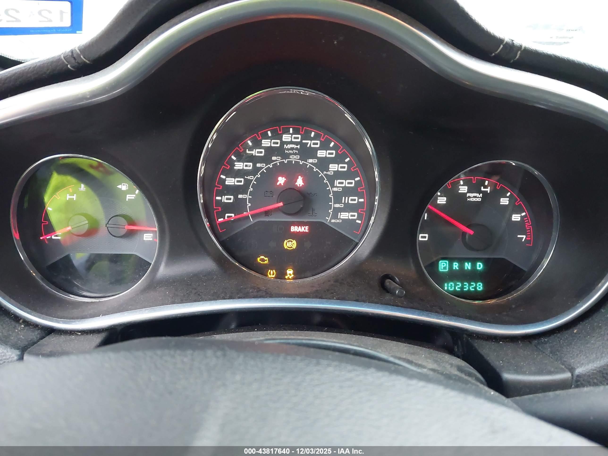 DODGE AVENGER image 7