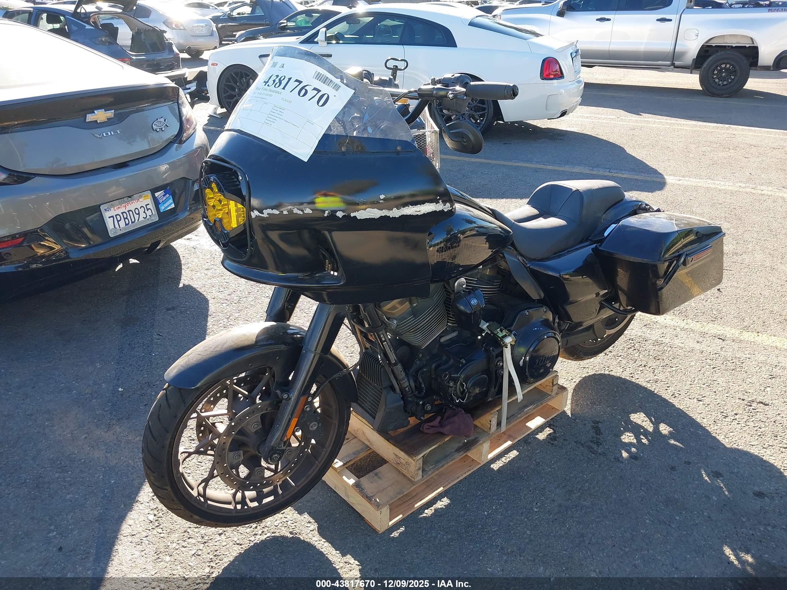 HARLEY-DAVIDSON FLHXST image 2