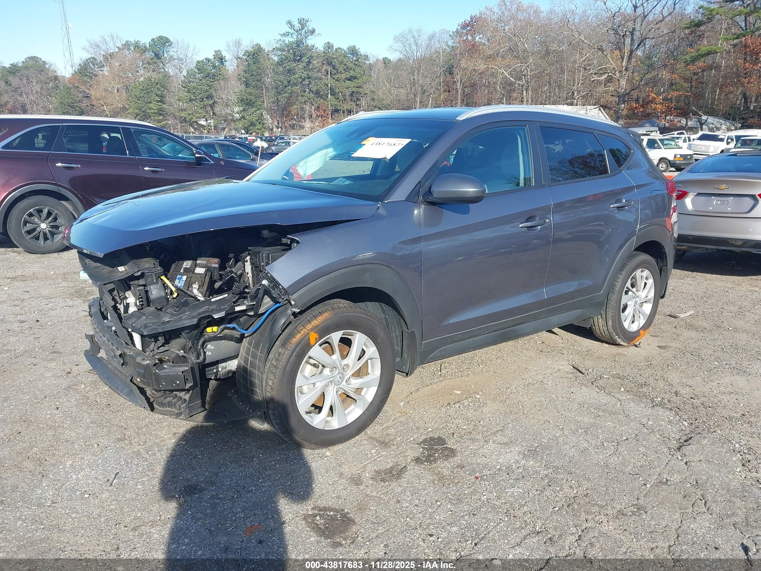 HYUNDAI TUCSON image 2