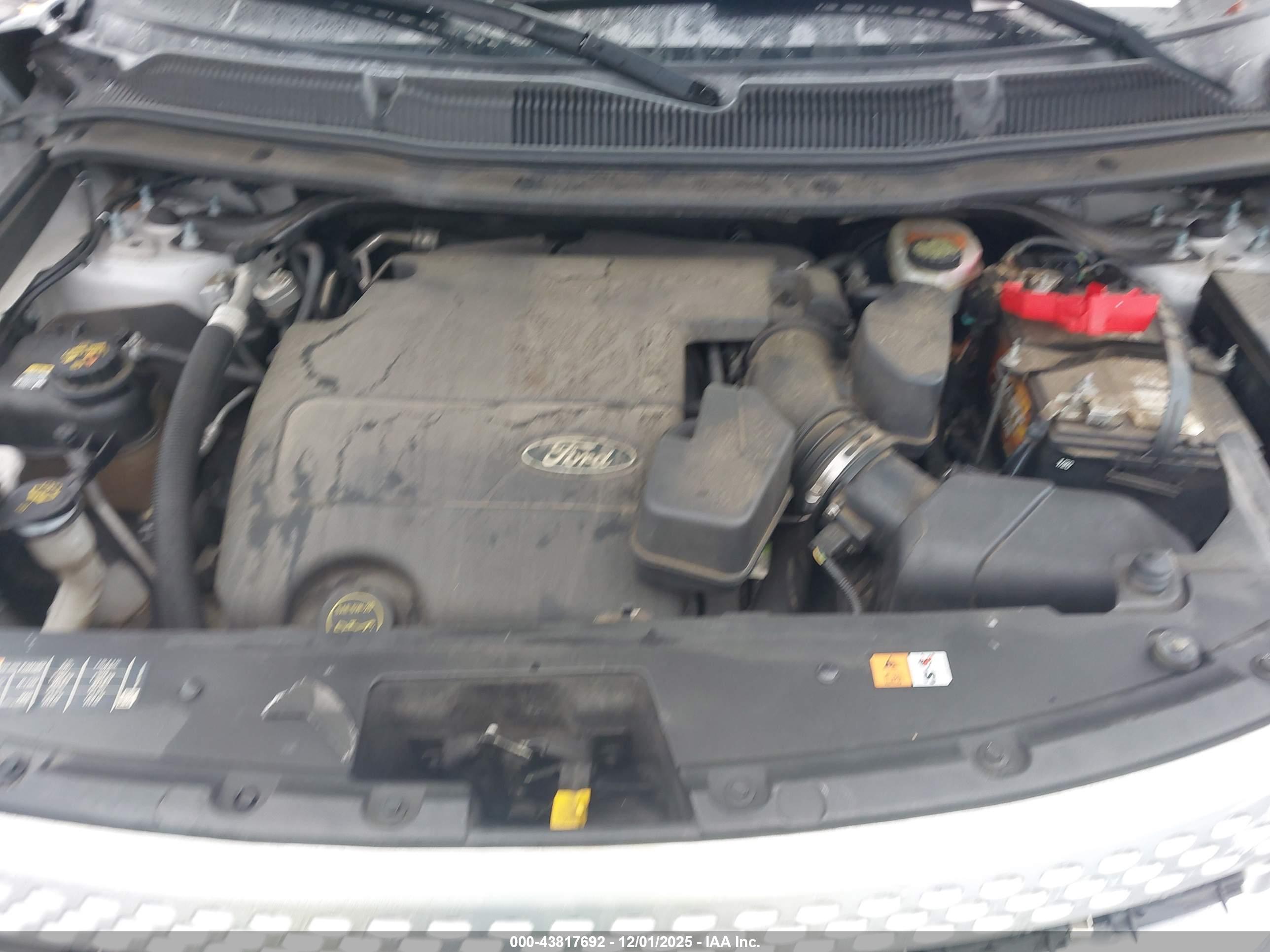 FORD EXPLORER image 10