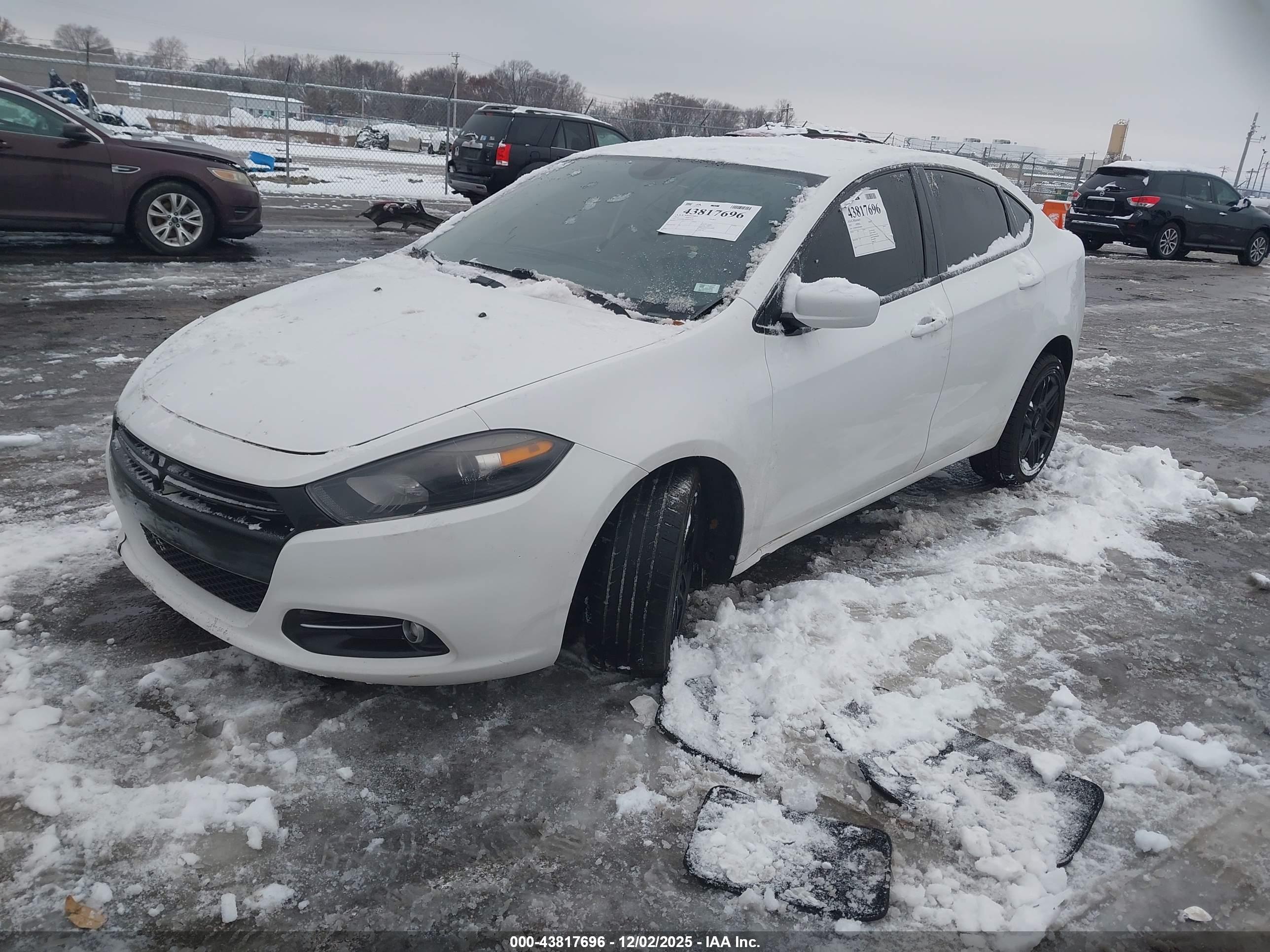 DODGE DART image 2