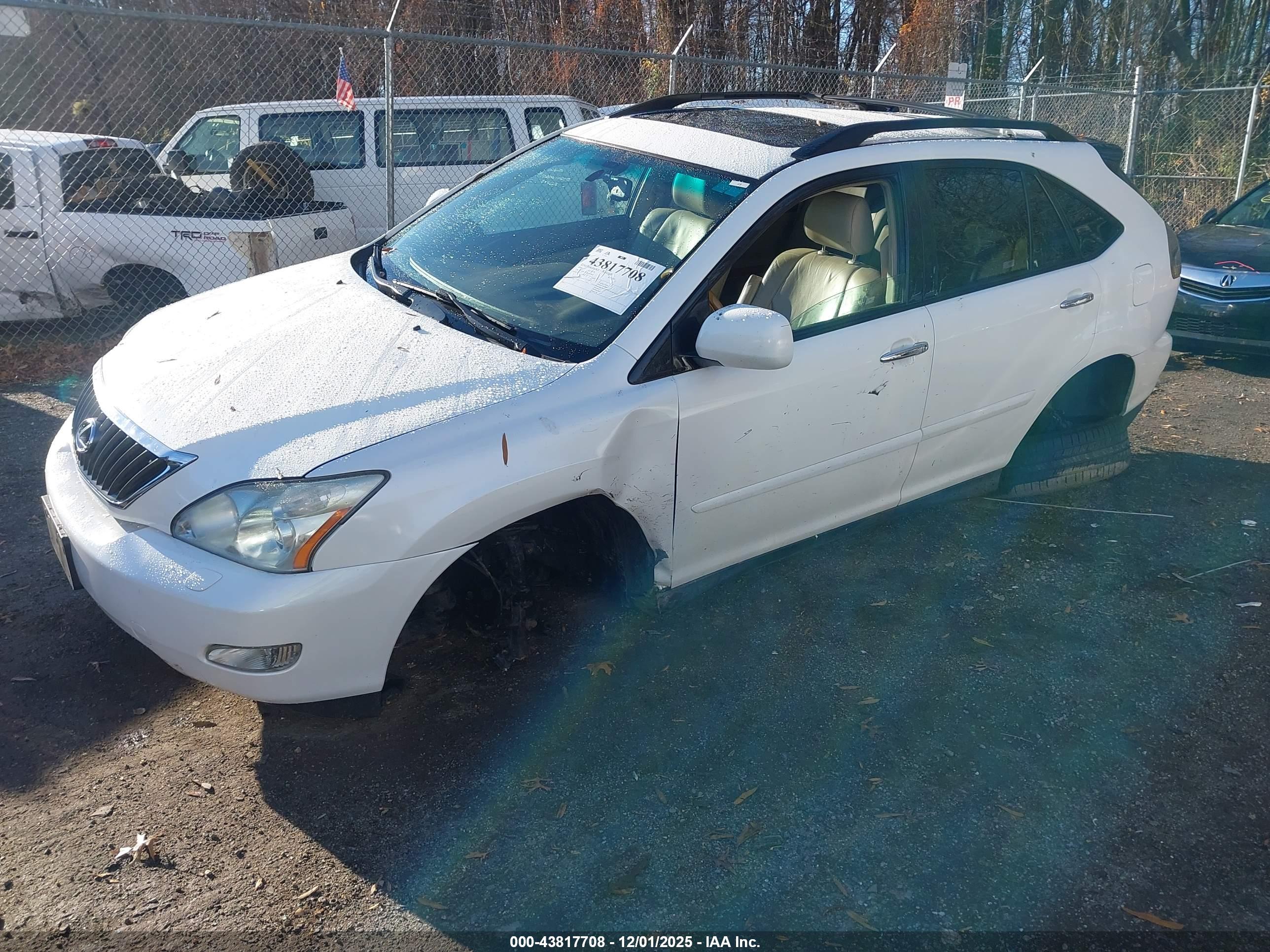 LEXUS RX image 2