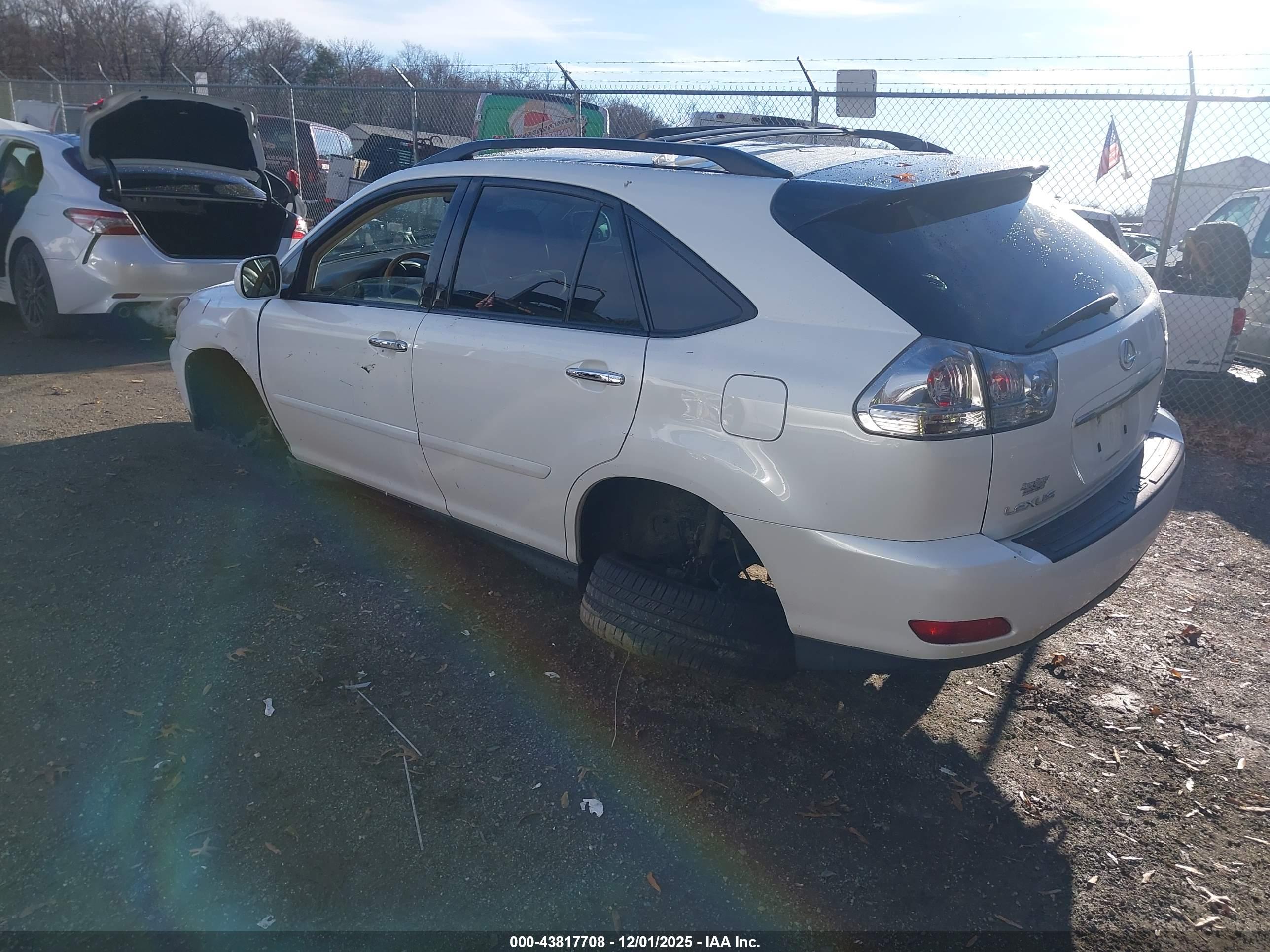 LEXUS RX image 3