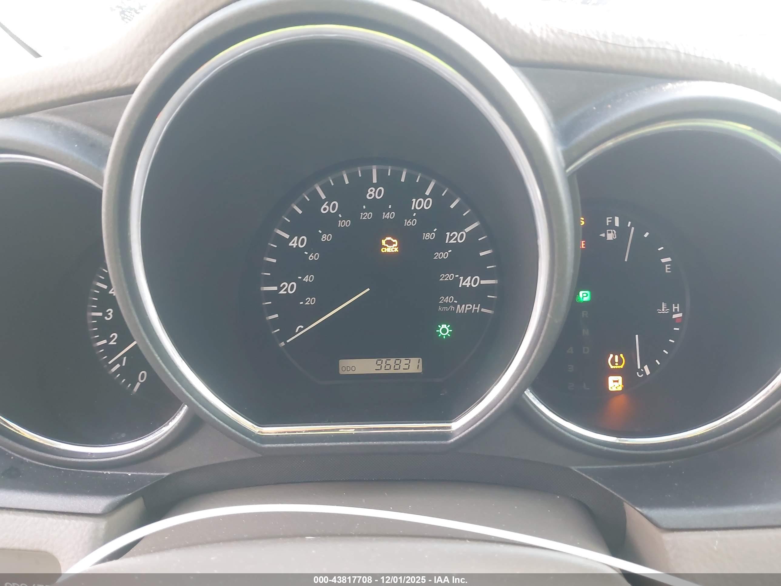LEXUS RX image 7