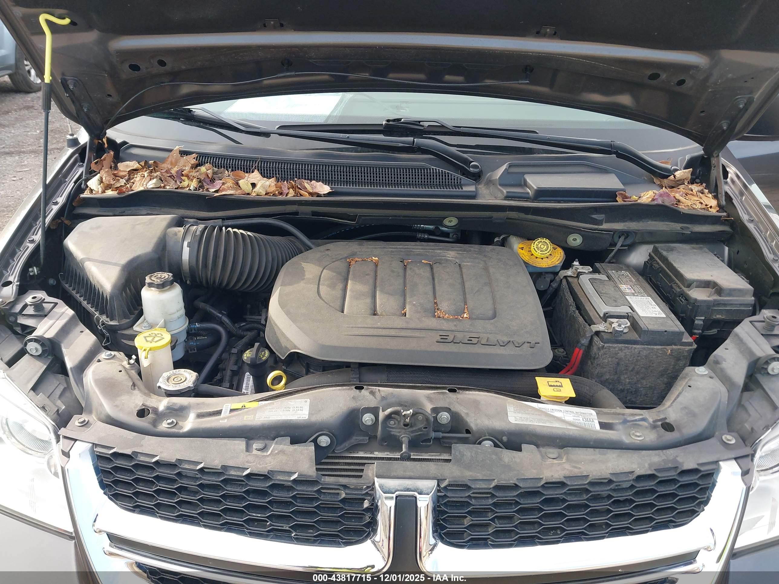 DODGE GRAND image 10