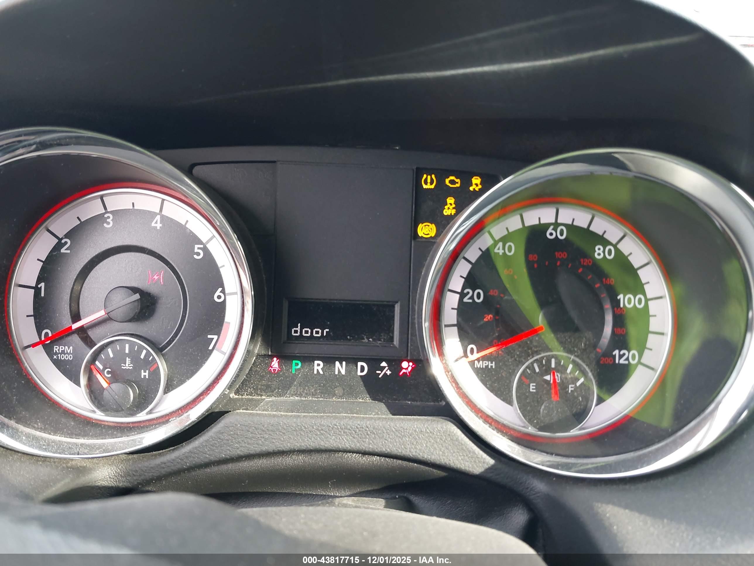 DODGE GRAND image 7