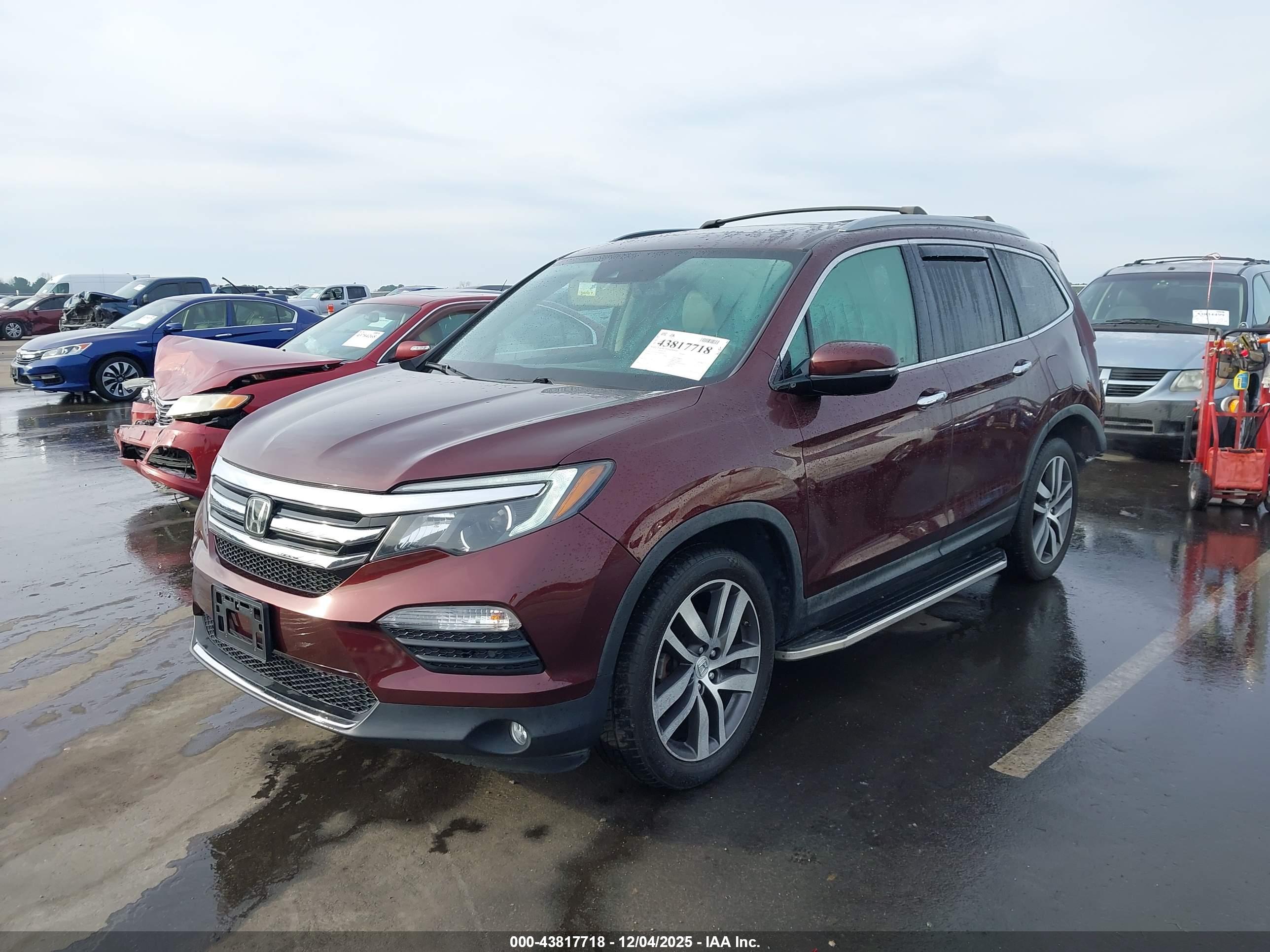 HONDA PILOT image 2