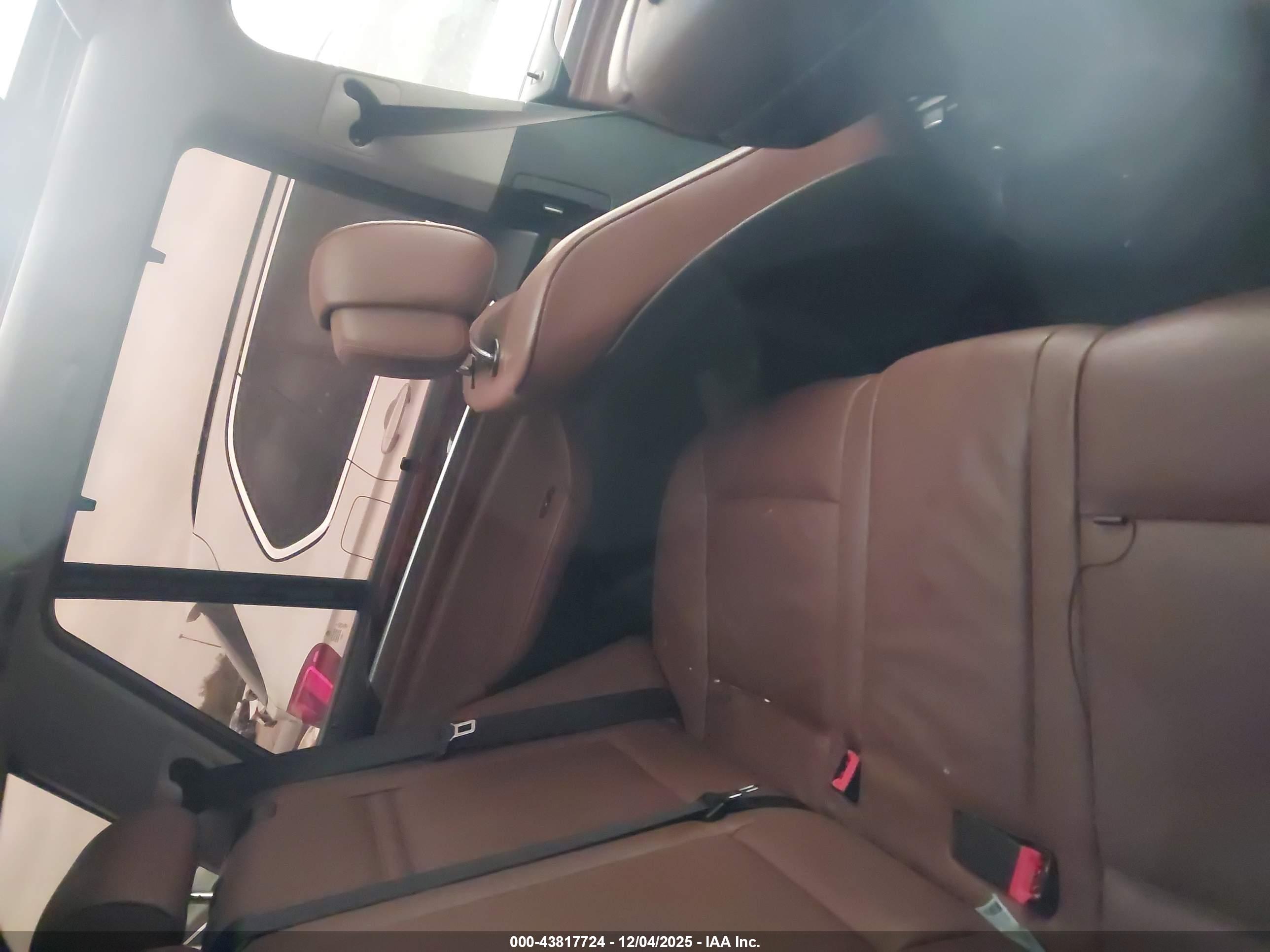 BMW X5 image 8