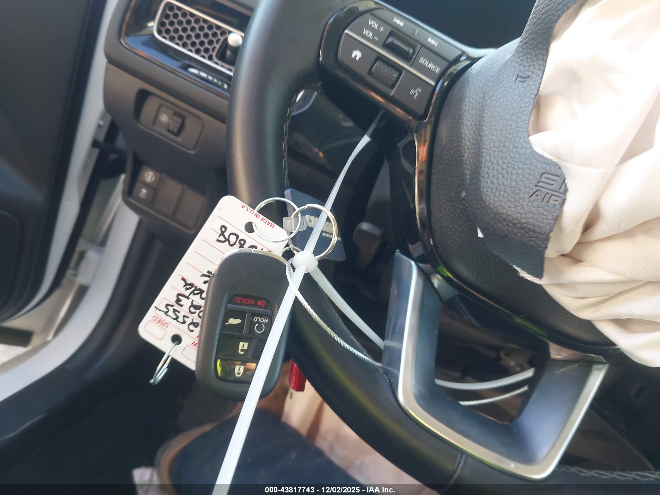 HONDA CIVIC image 11