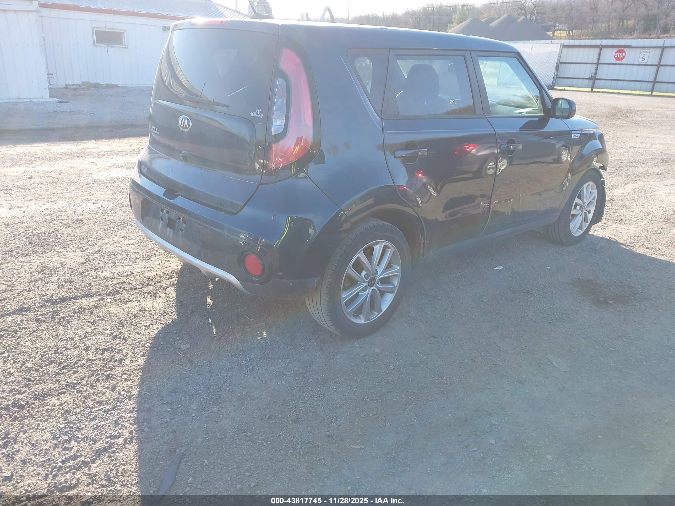 KIA SOUL image 4