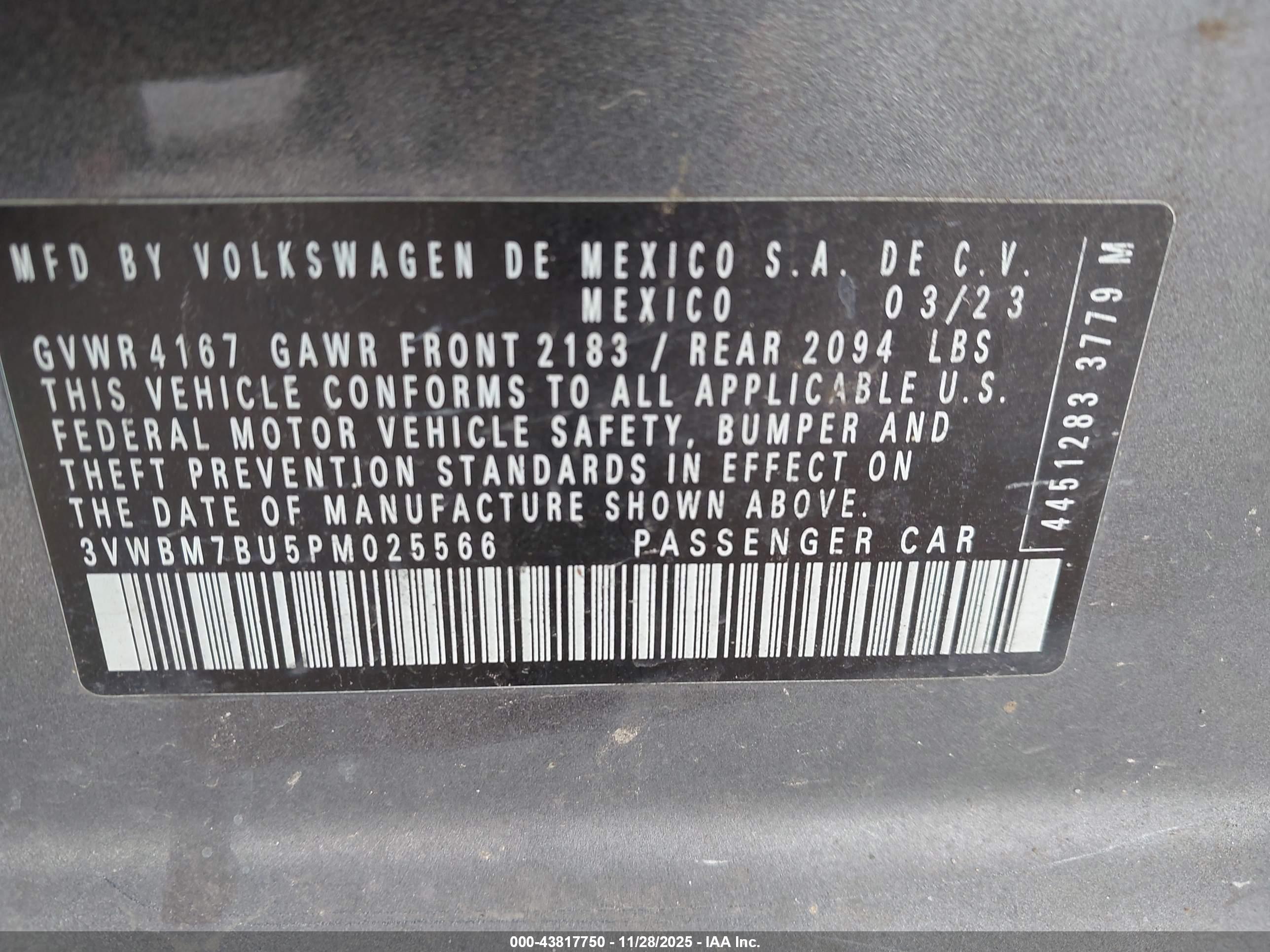 VOLKSWAGEN JETTA image 9