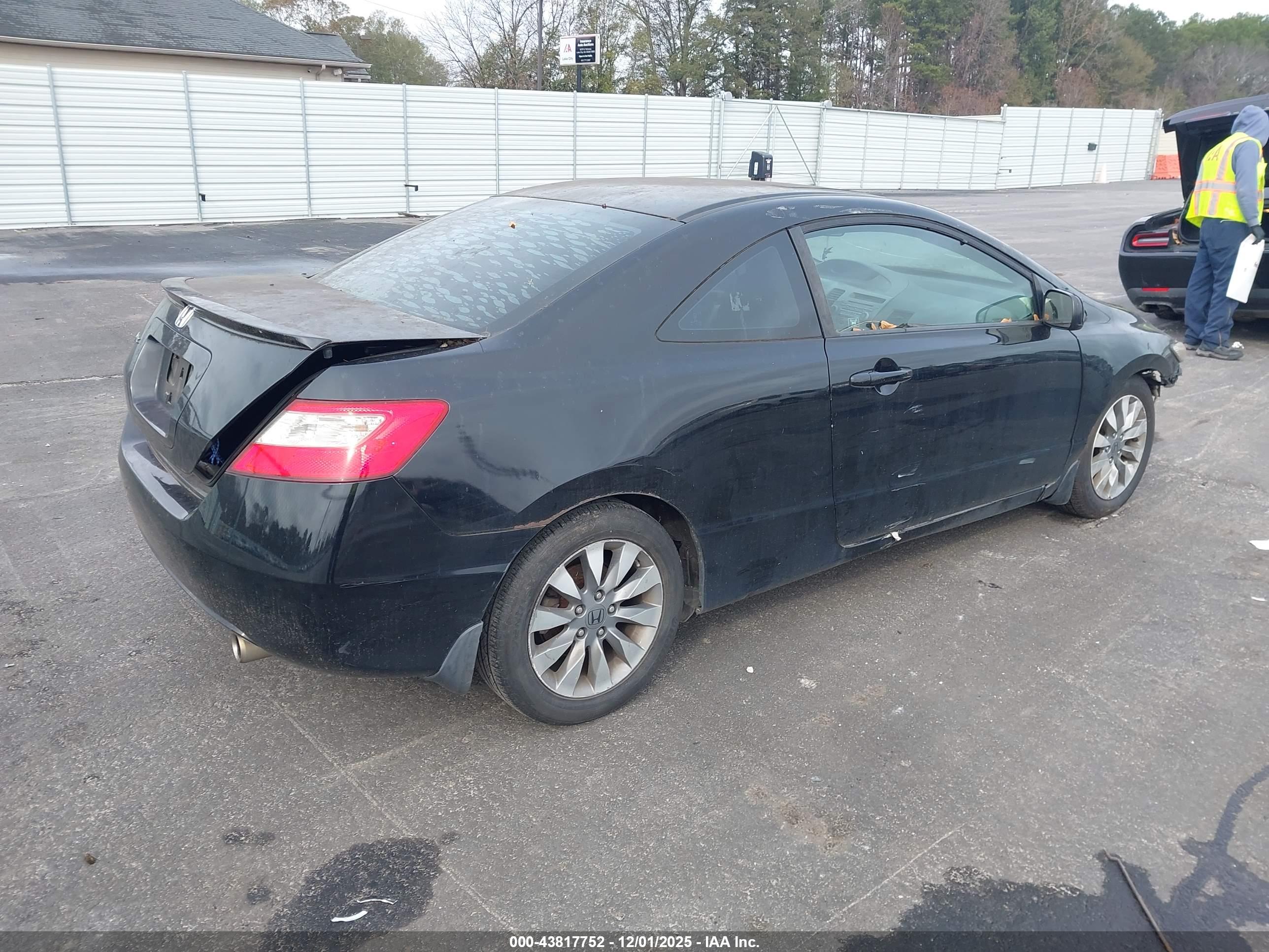 HONDA CIVIC image 4