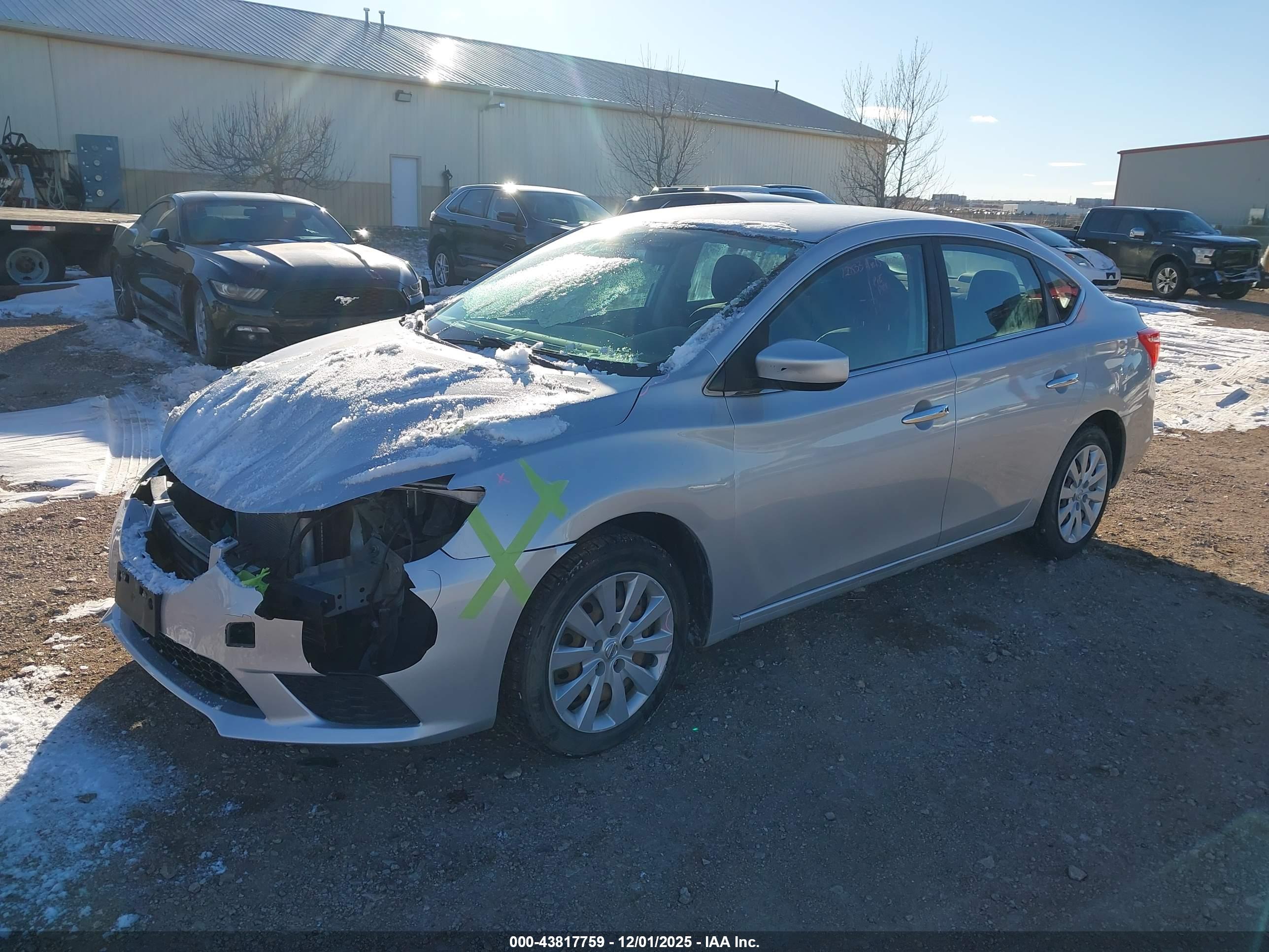 NISSAN SENTRA image 2