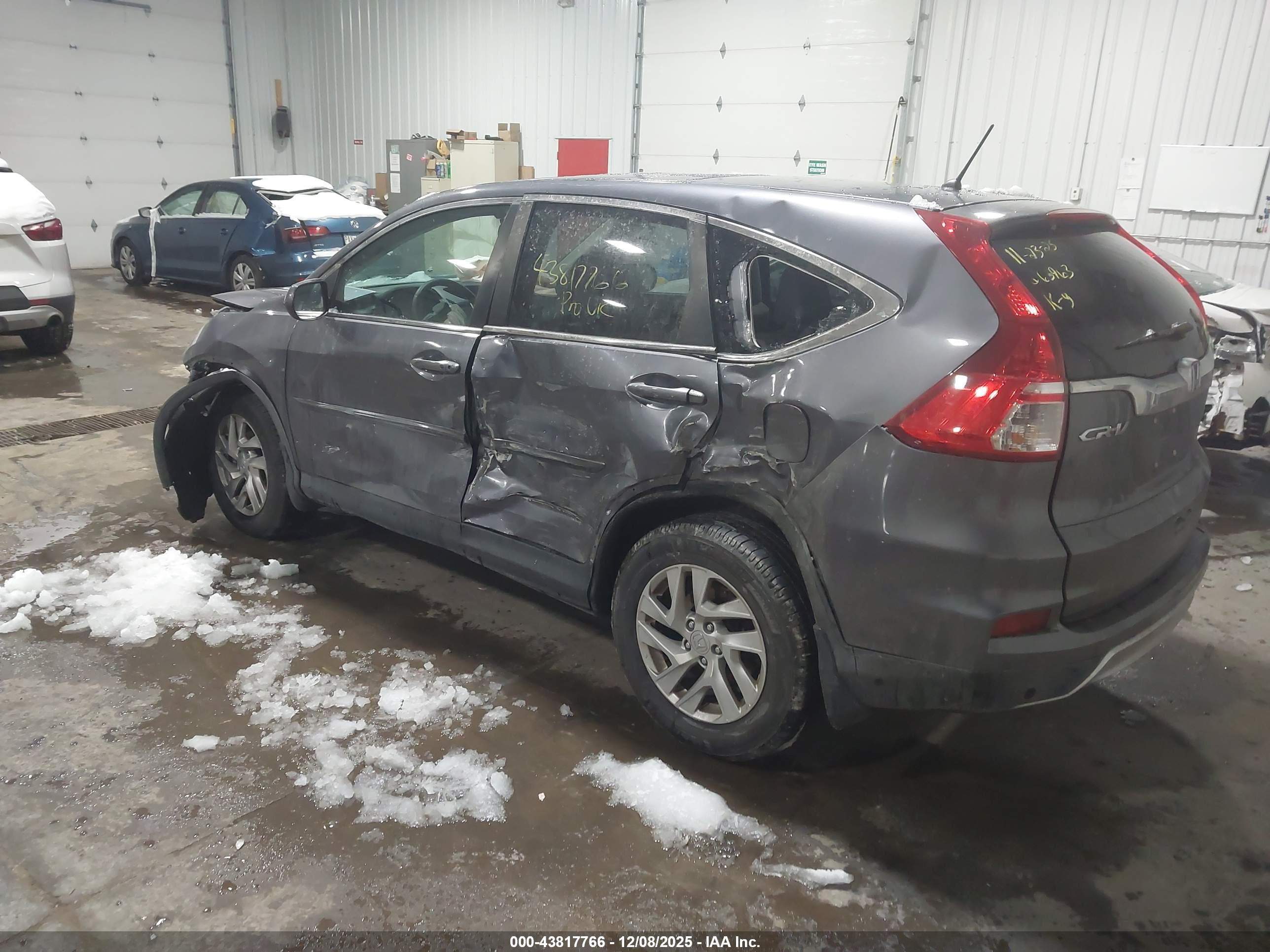 HONDA CR-V image 3