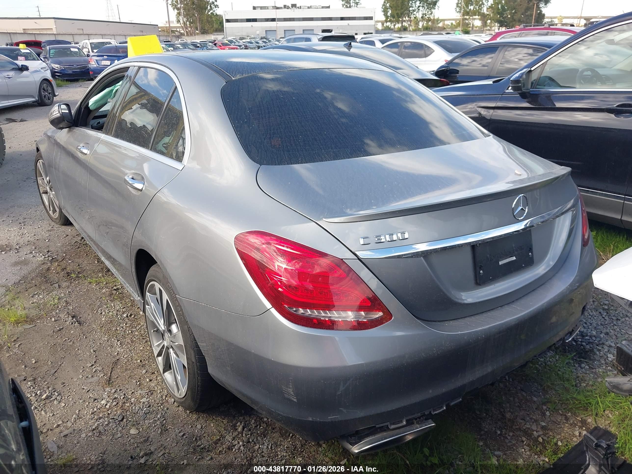 MERCEDES-BENZ C image 3