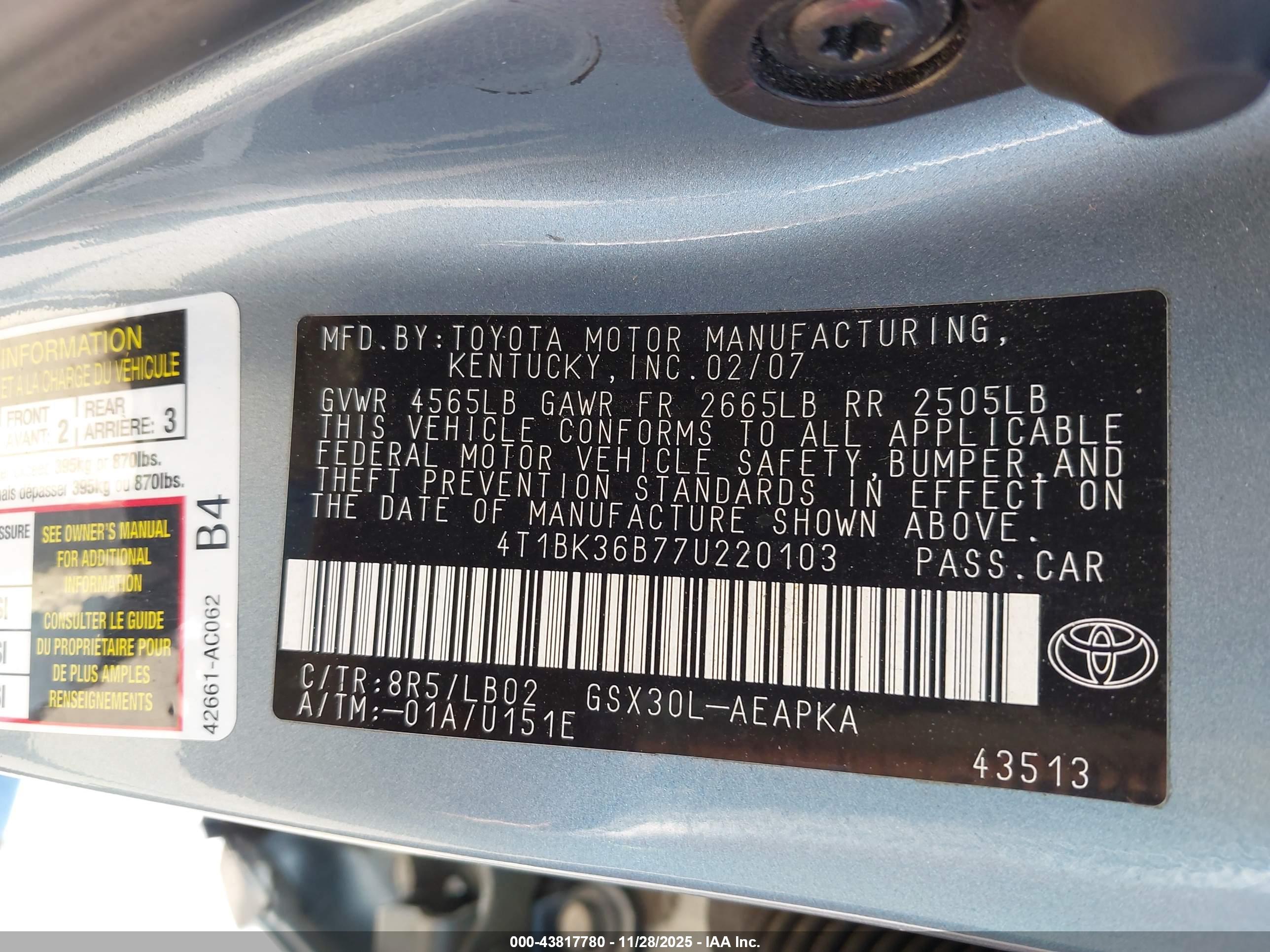 TOYOTA AVALON image 9