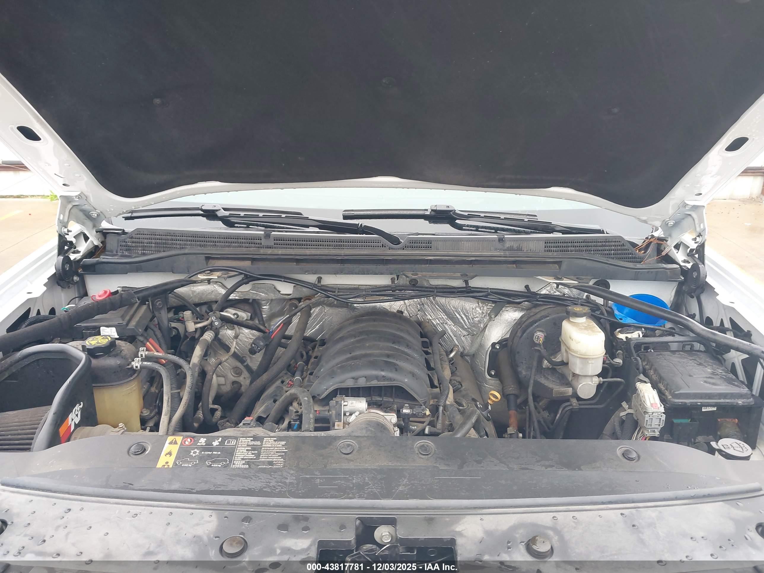 GMC SIERRA image 10