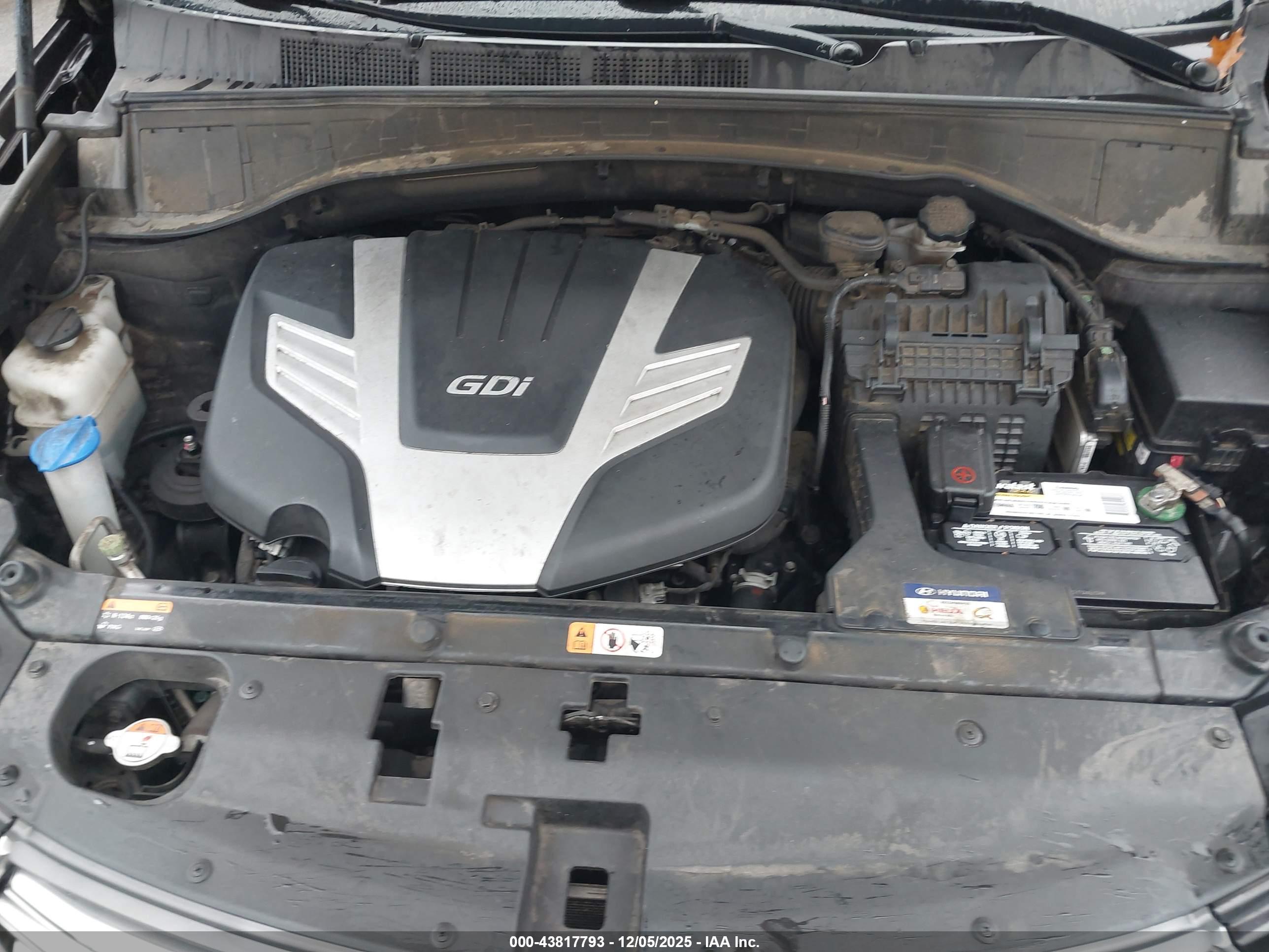 HYUNDAI SANTA image 10
