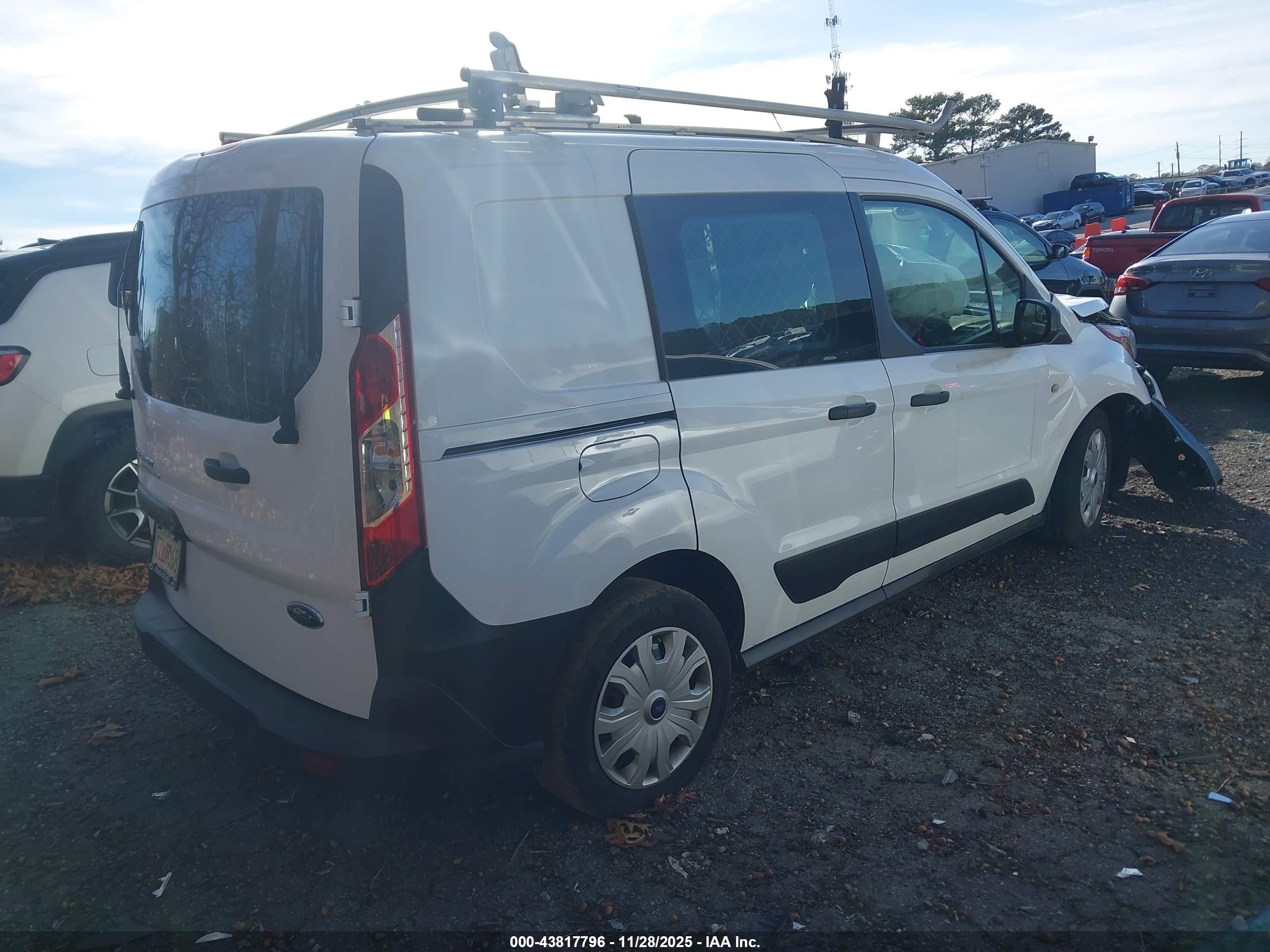 FORD TRANSIT image 4