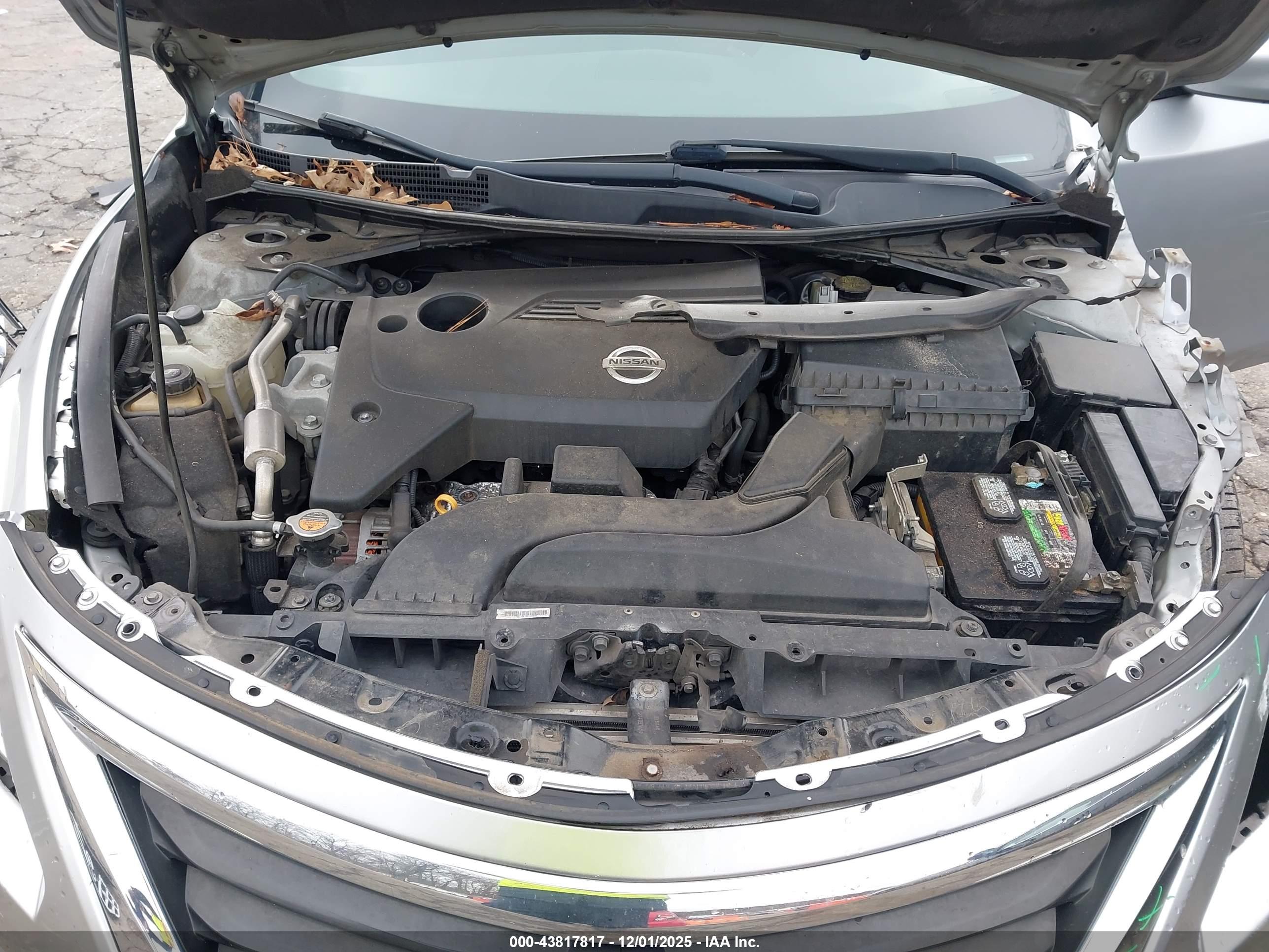 NISSAN ALTIMA image 10