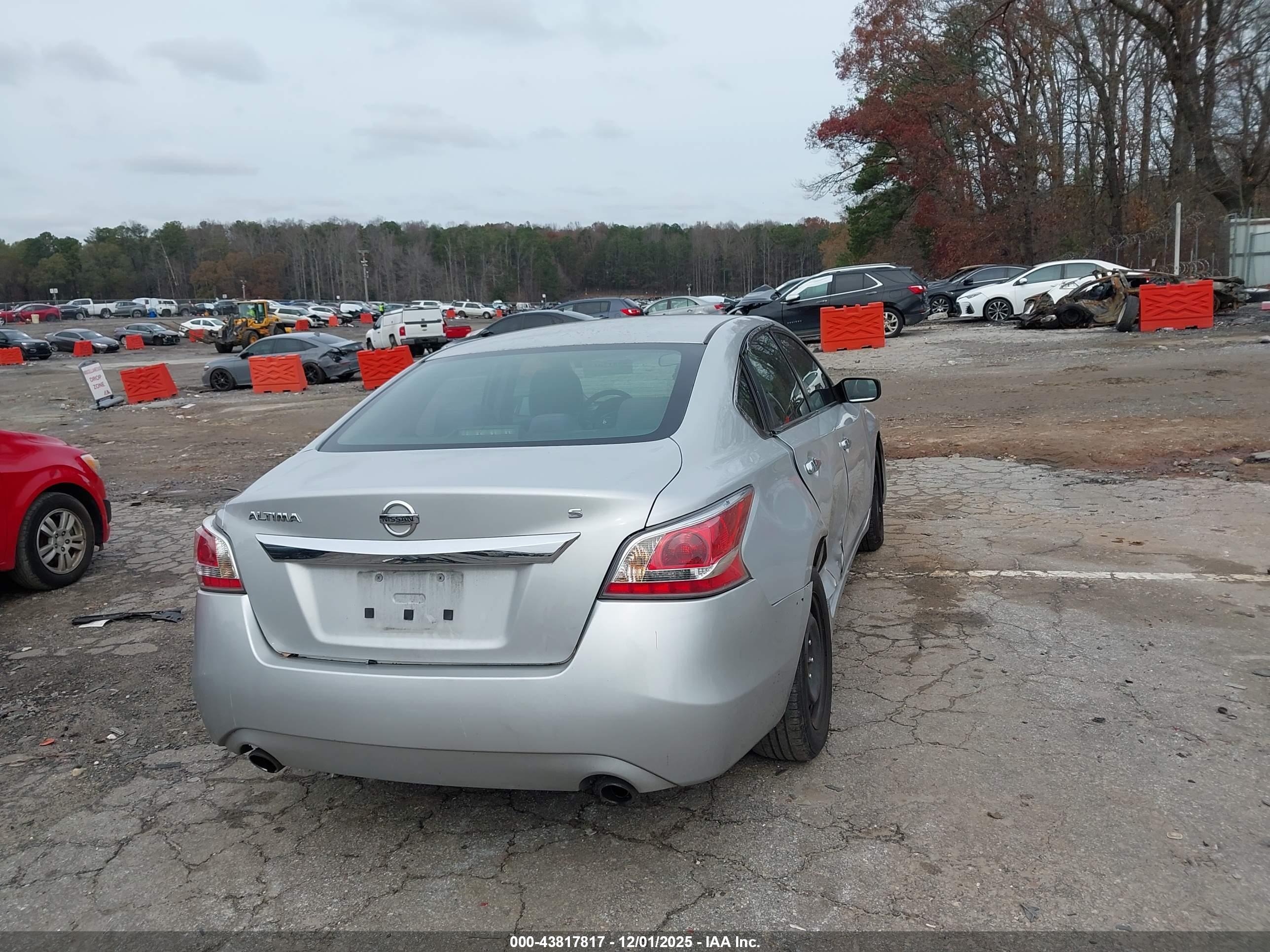 NISSAN ALTIMA image 4