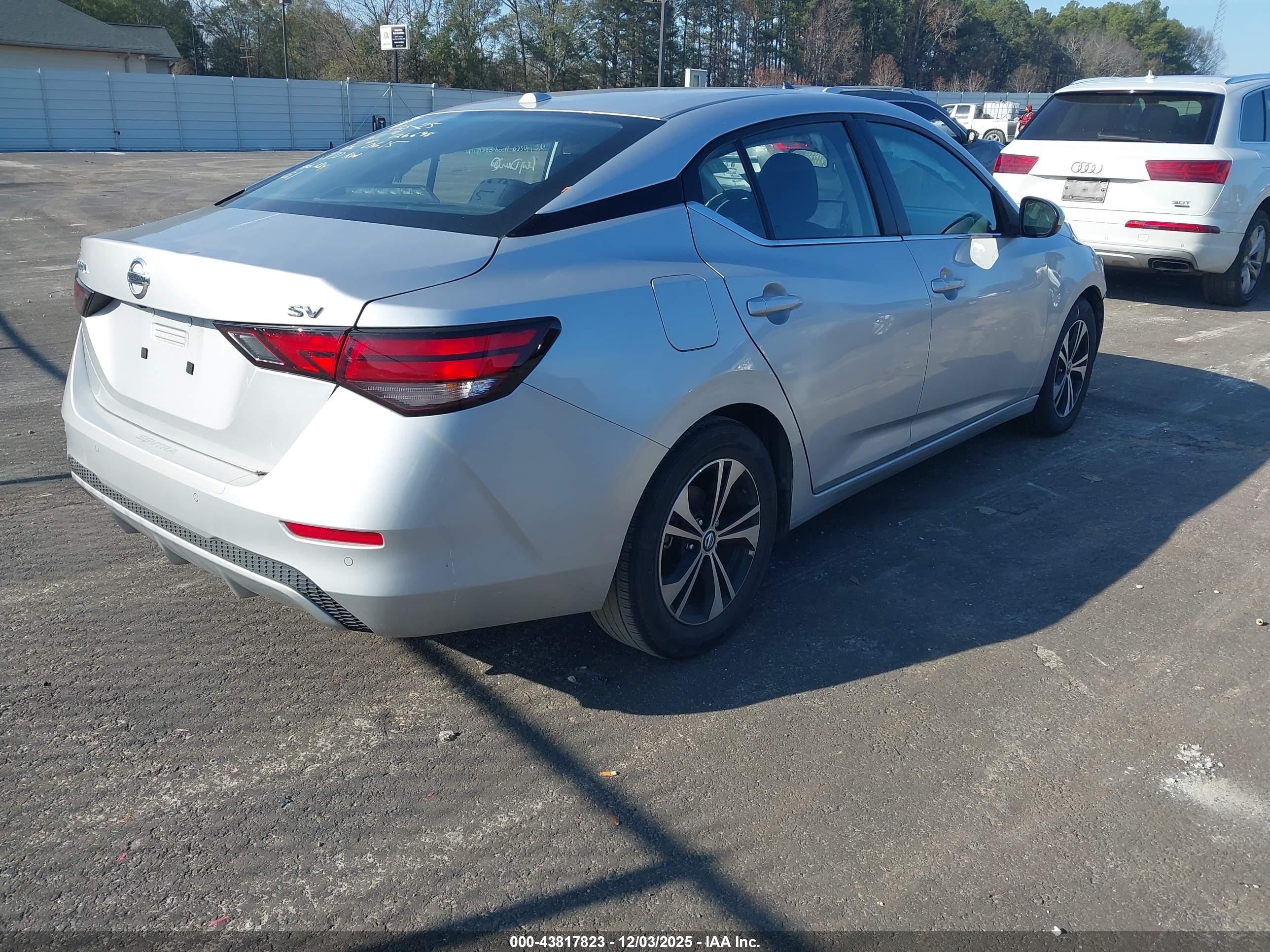 NISSAN SENTRA image 4