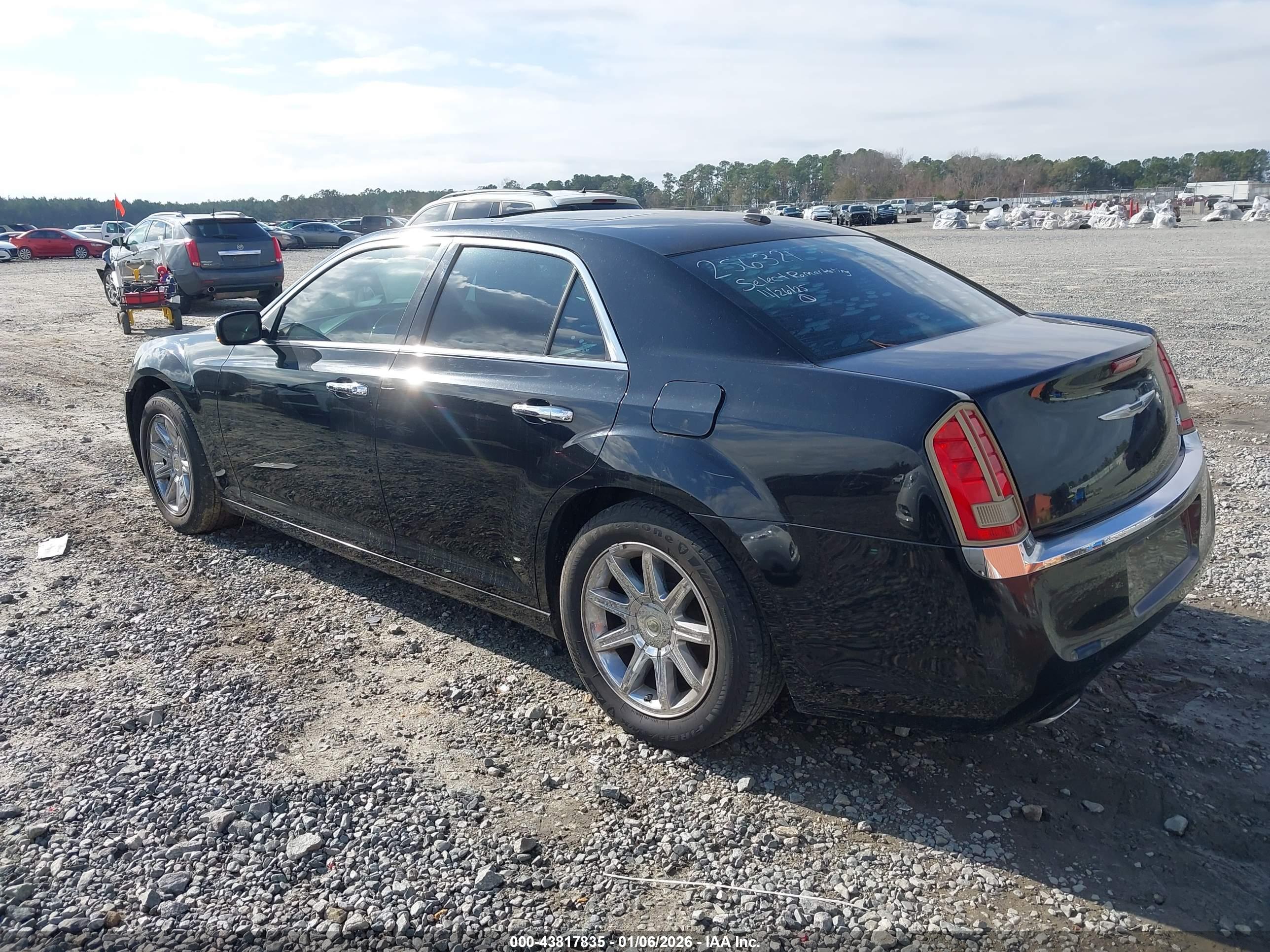 CHRYSLER 300C image 3