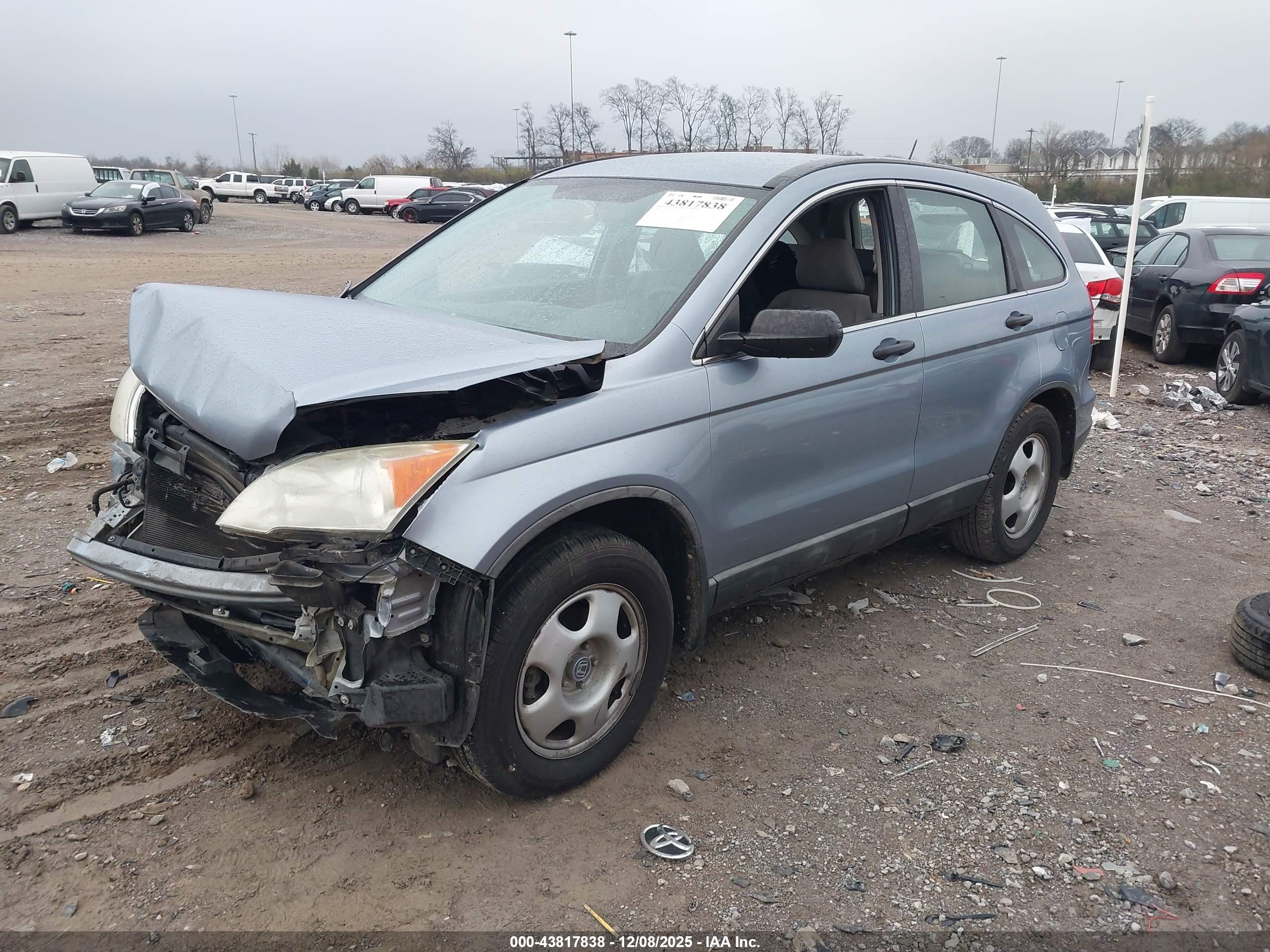 HONDA CR-V image 2