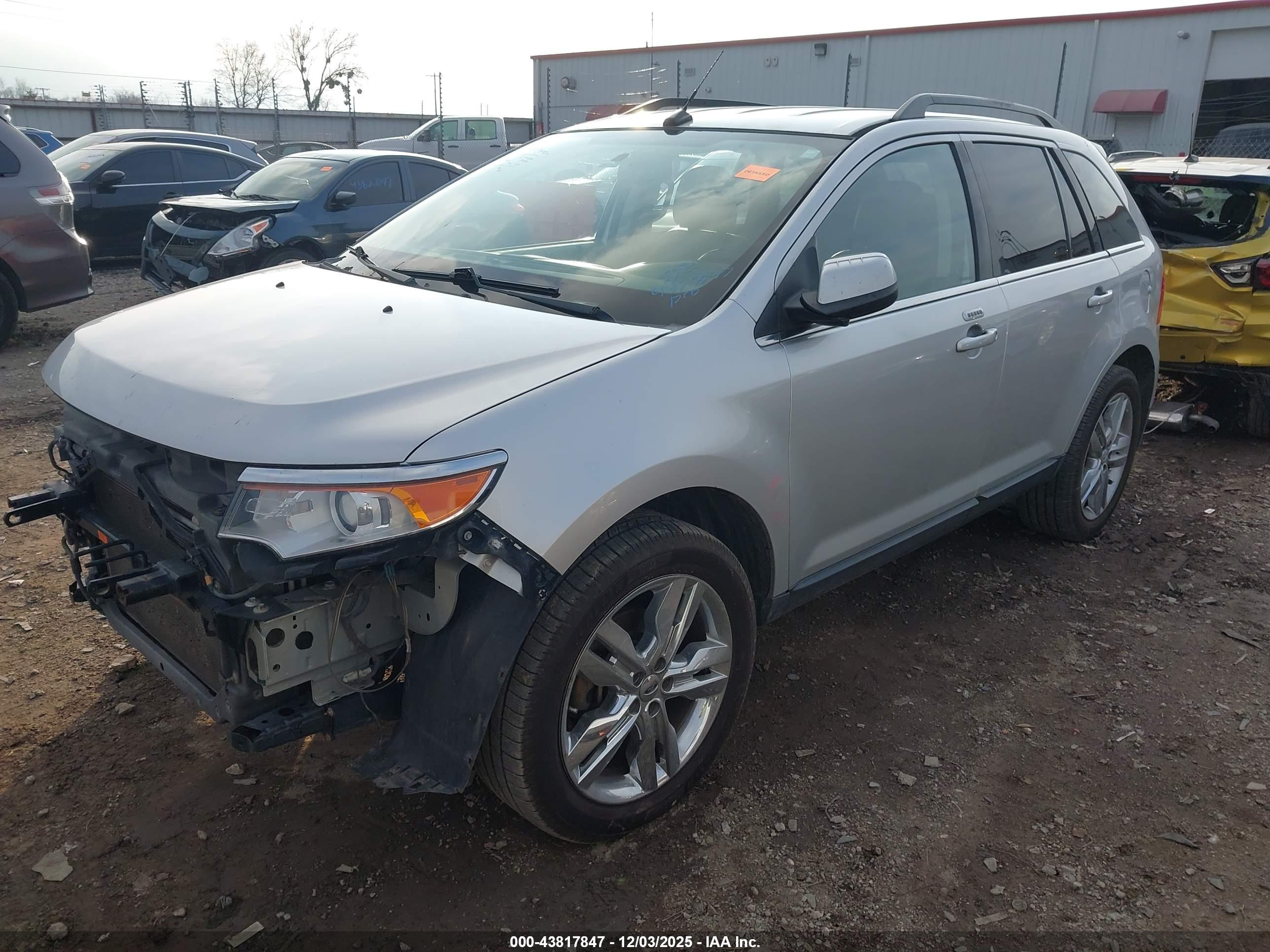 FORD EDGE image 2