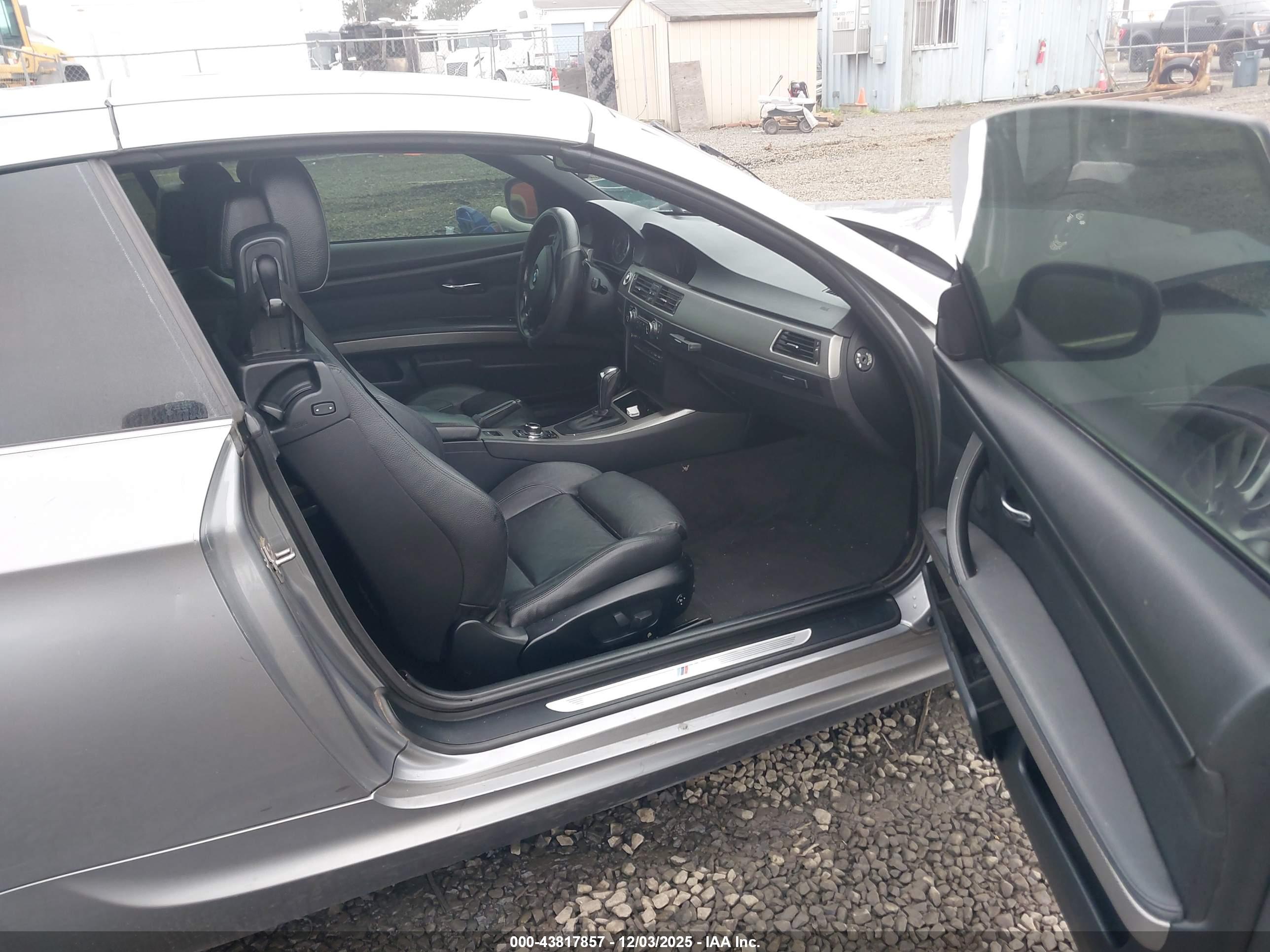 BMW 328I image 5