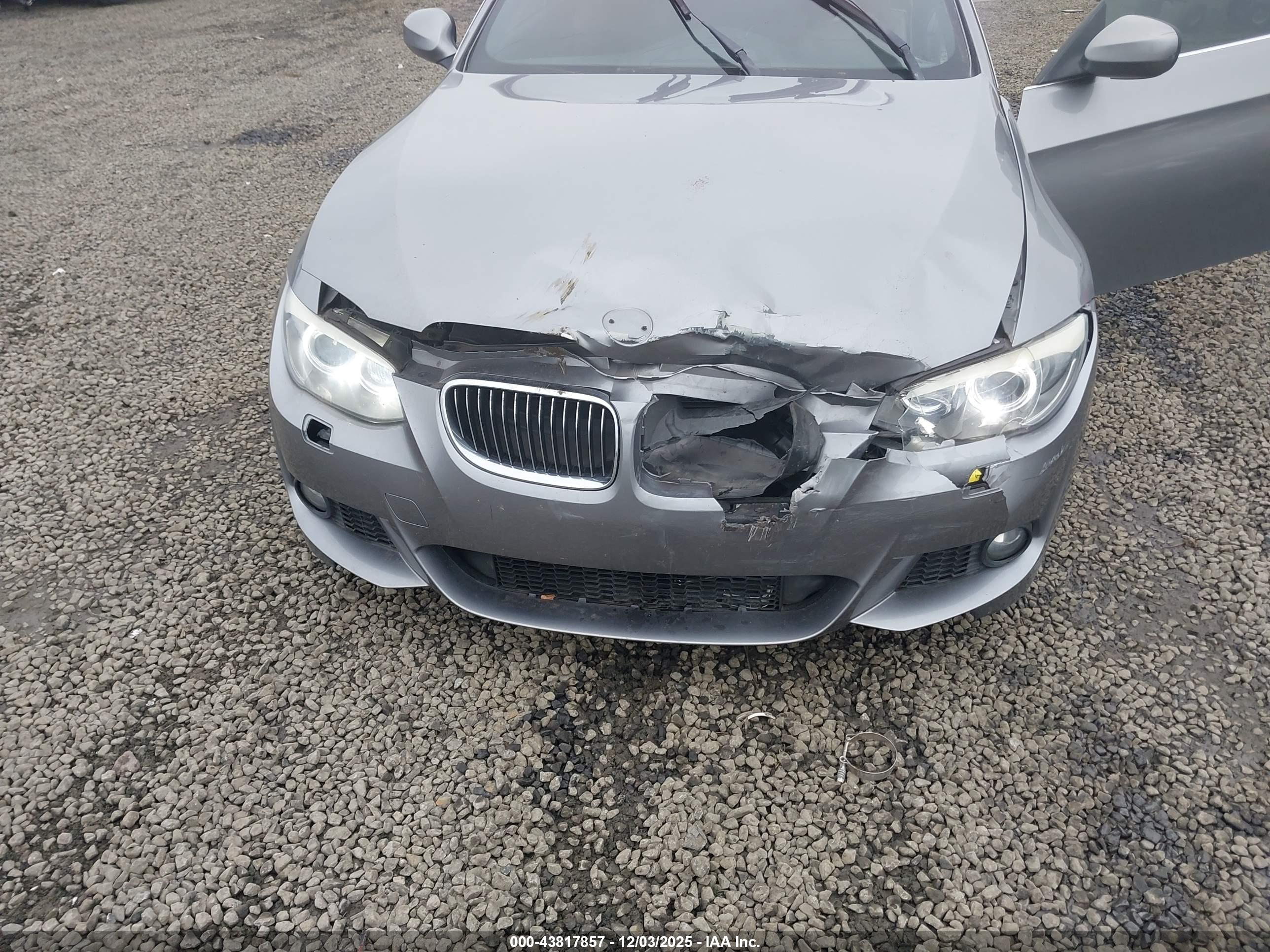 BMW 328I image 6