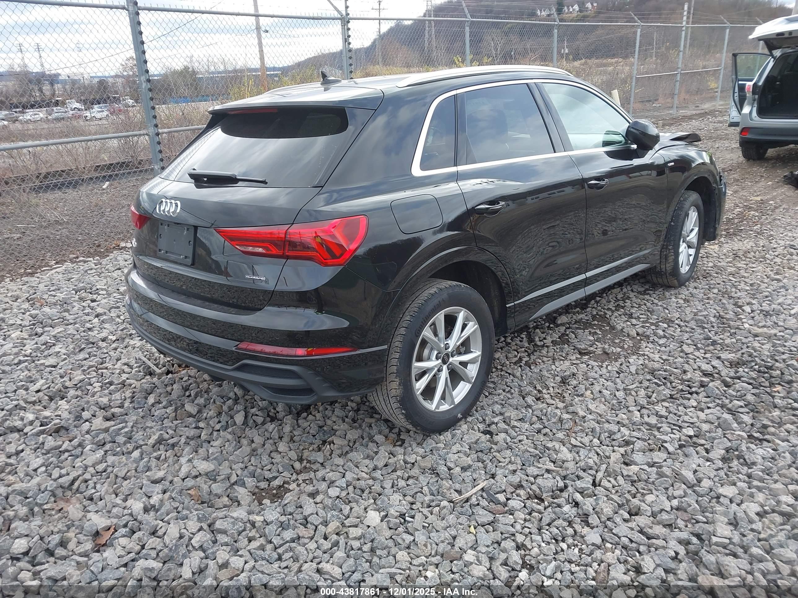 AUDI Q3 image 4