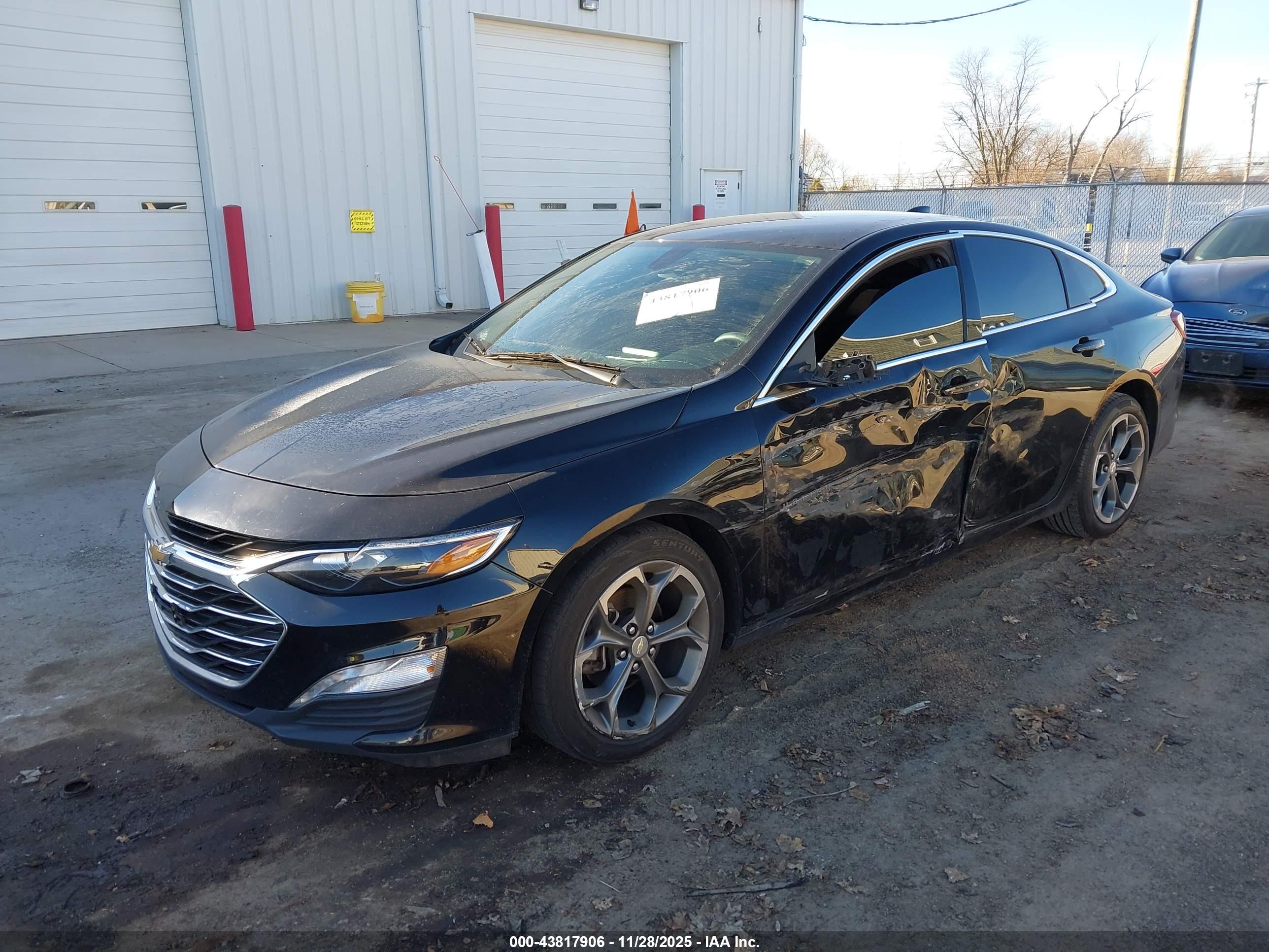 CHEVROLET MALIBU image 2