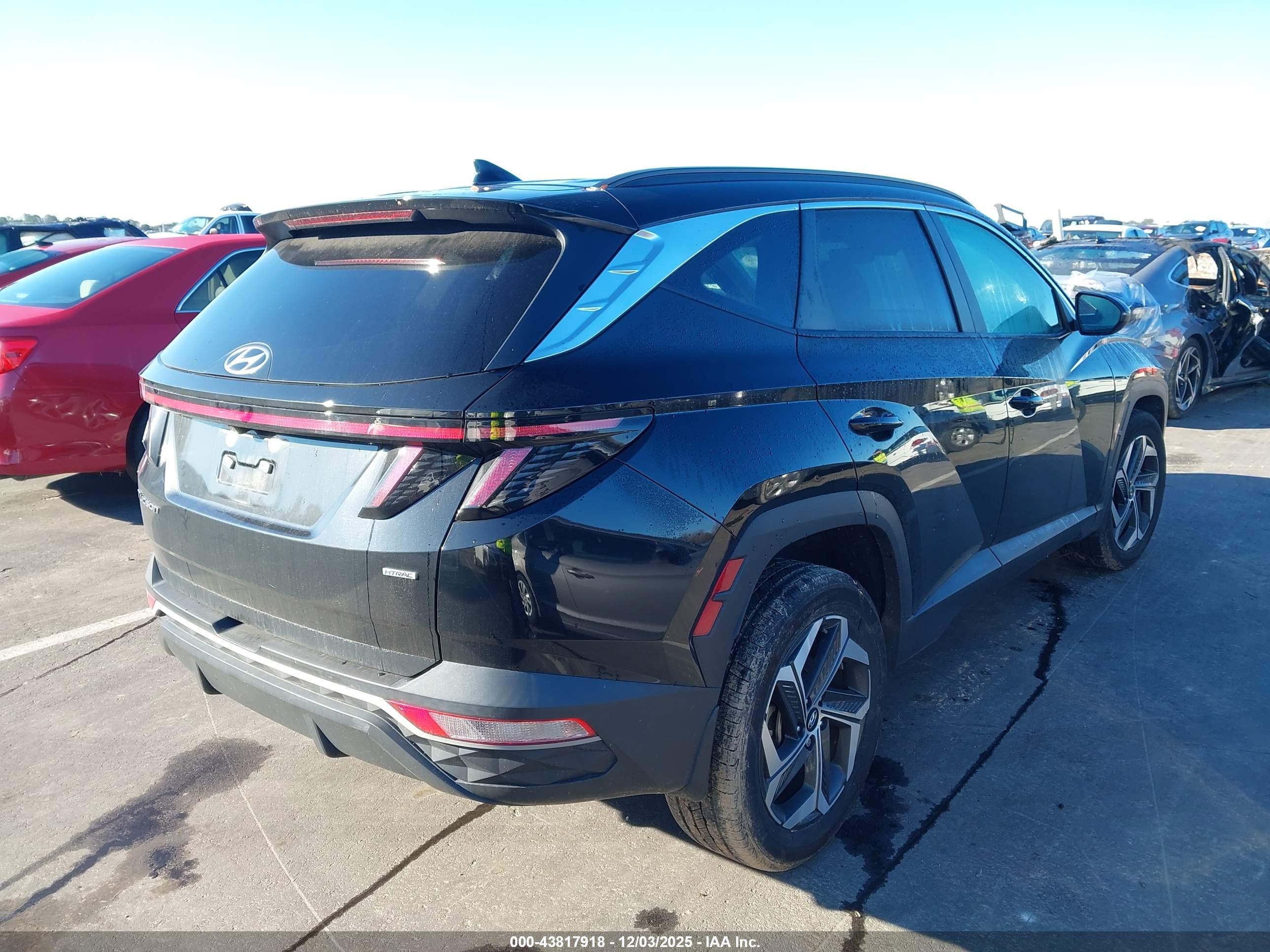 HYUNDAI TUCSON image 4
