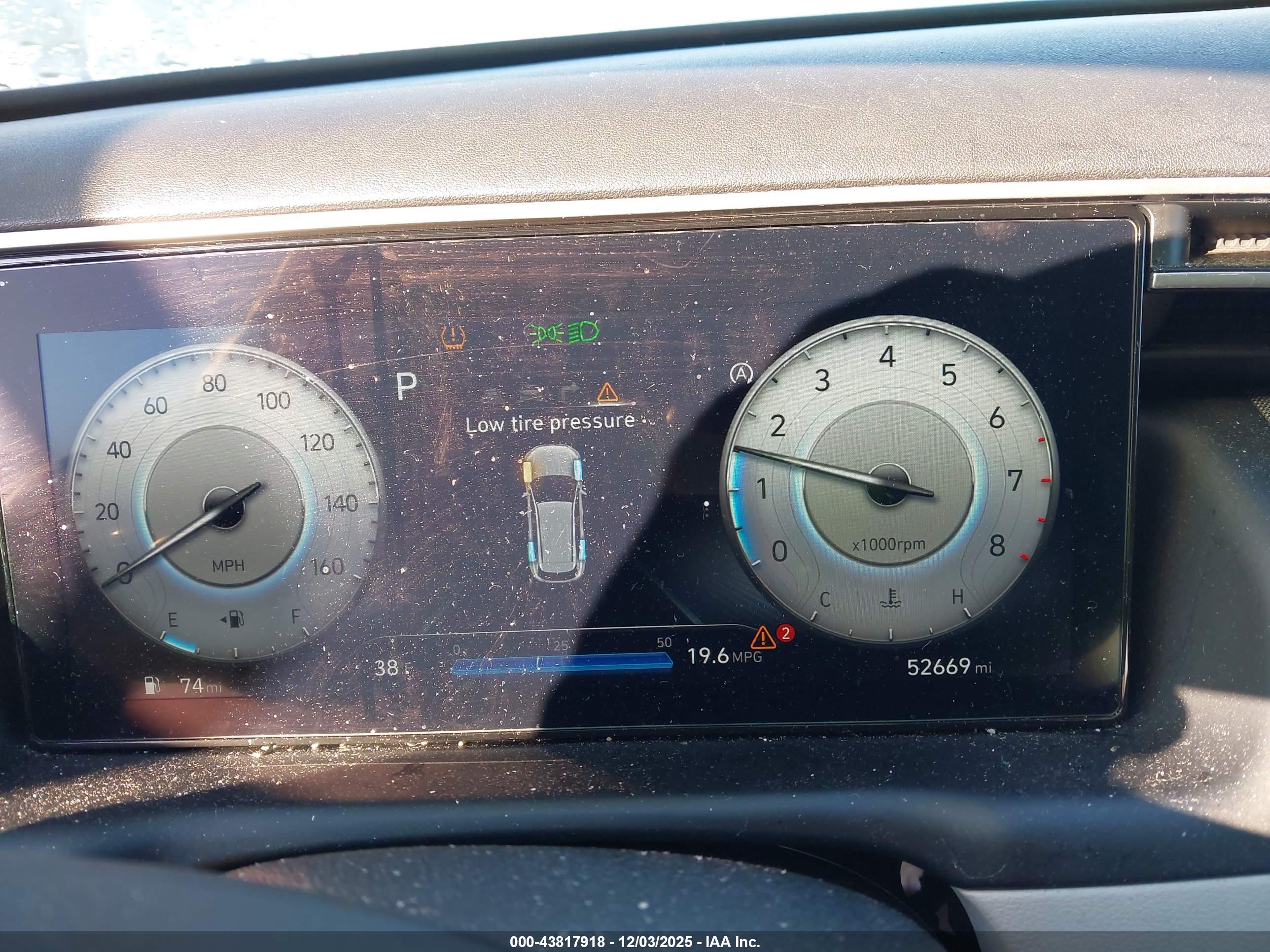 HYUNDAI TUCSON image 7