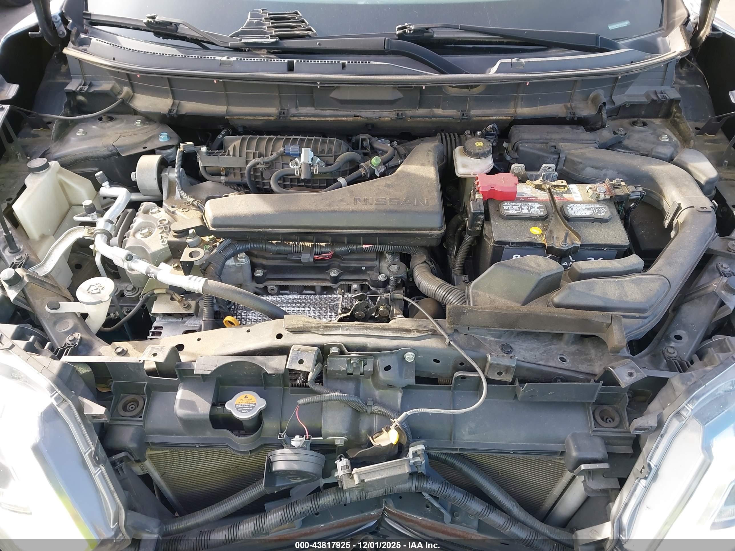 NISSAN ROGUE image 10
